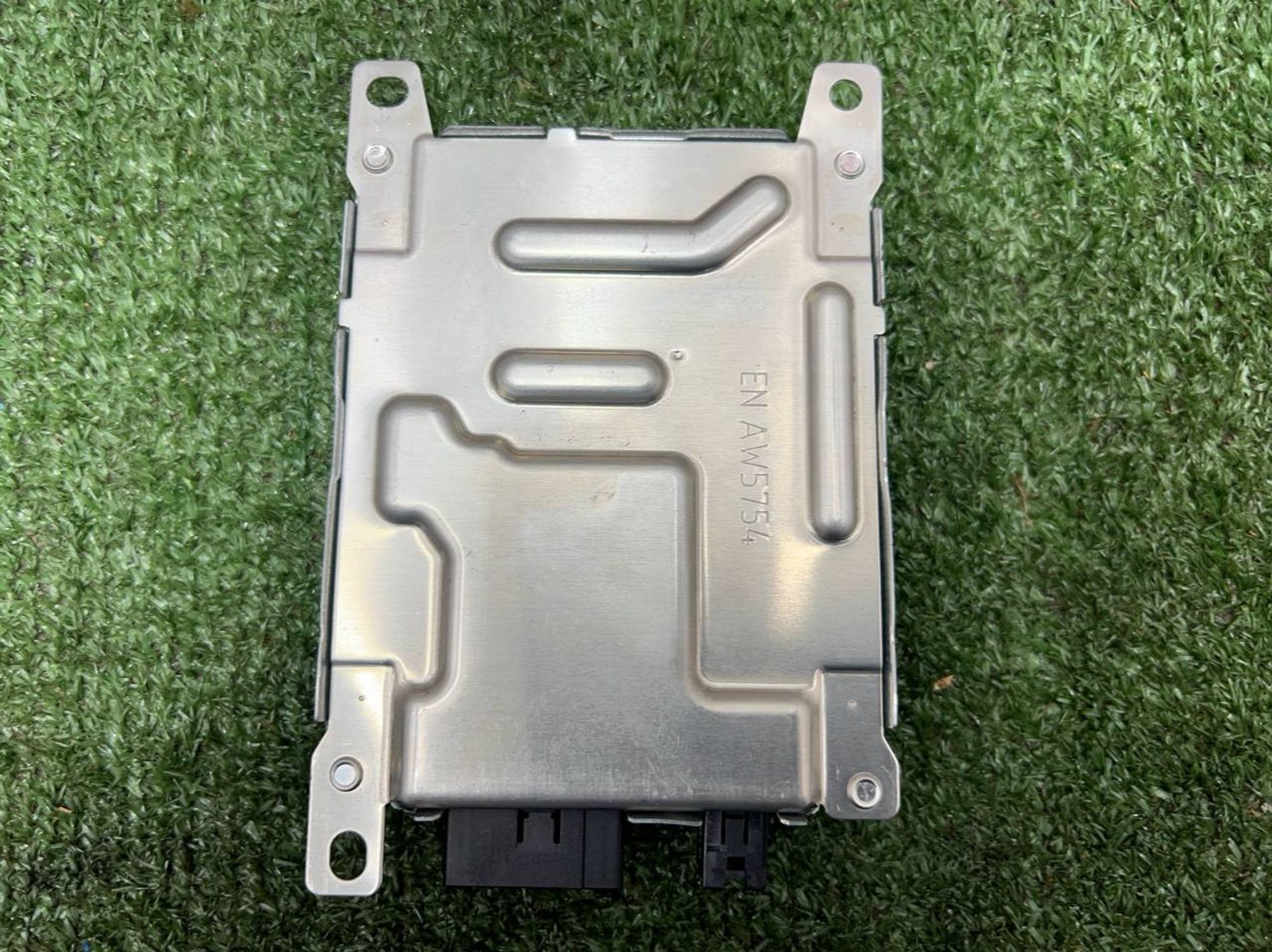https://ycs.partsauto.market/partsauto-images/thmbs/userImages/h353NjtZg3VDP19b5HMt7LlpbQ93/part/ba60dc39-1880-4119-af96-d17801ca07c3_1731139447220.jpg