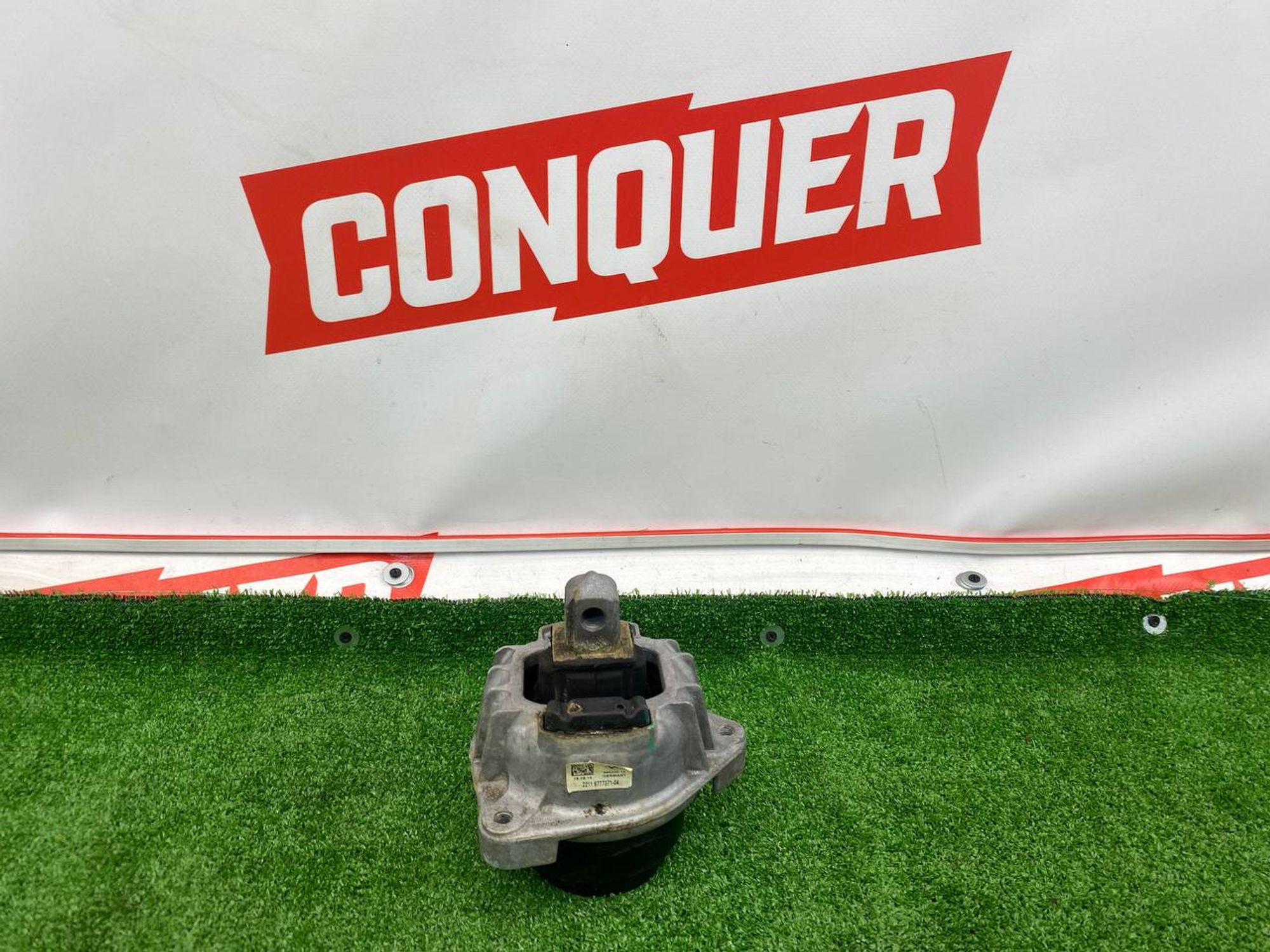 https://ycs.partsauto.market/partsauto-images/thmbs/userImages/h353NjtZg3VDP19b5HMt7LlpbQ93/part/bad7835b-f6c1-4353-a782-5fa9c5fefdba_1743247388089.jpg