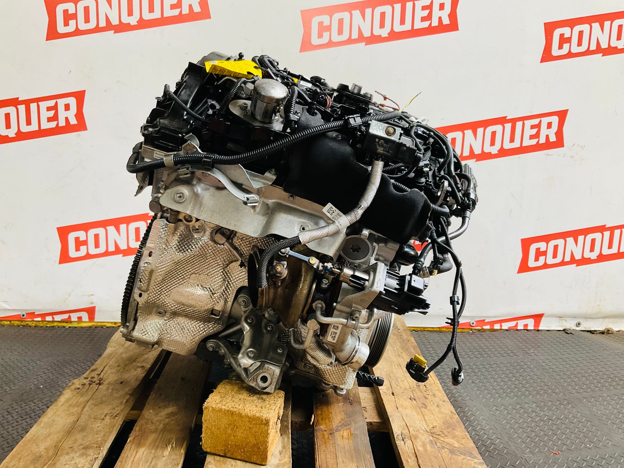 https://ycs.partsauto.market/partsauto-images/thmbs/userImages/h353NjtZg3VDP19b5HMt7LlpbQ93/part/baf62371-f337-4ea7-991b-213df890f4b6_1781190698294.jpg