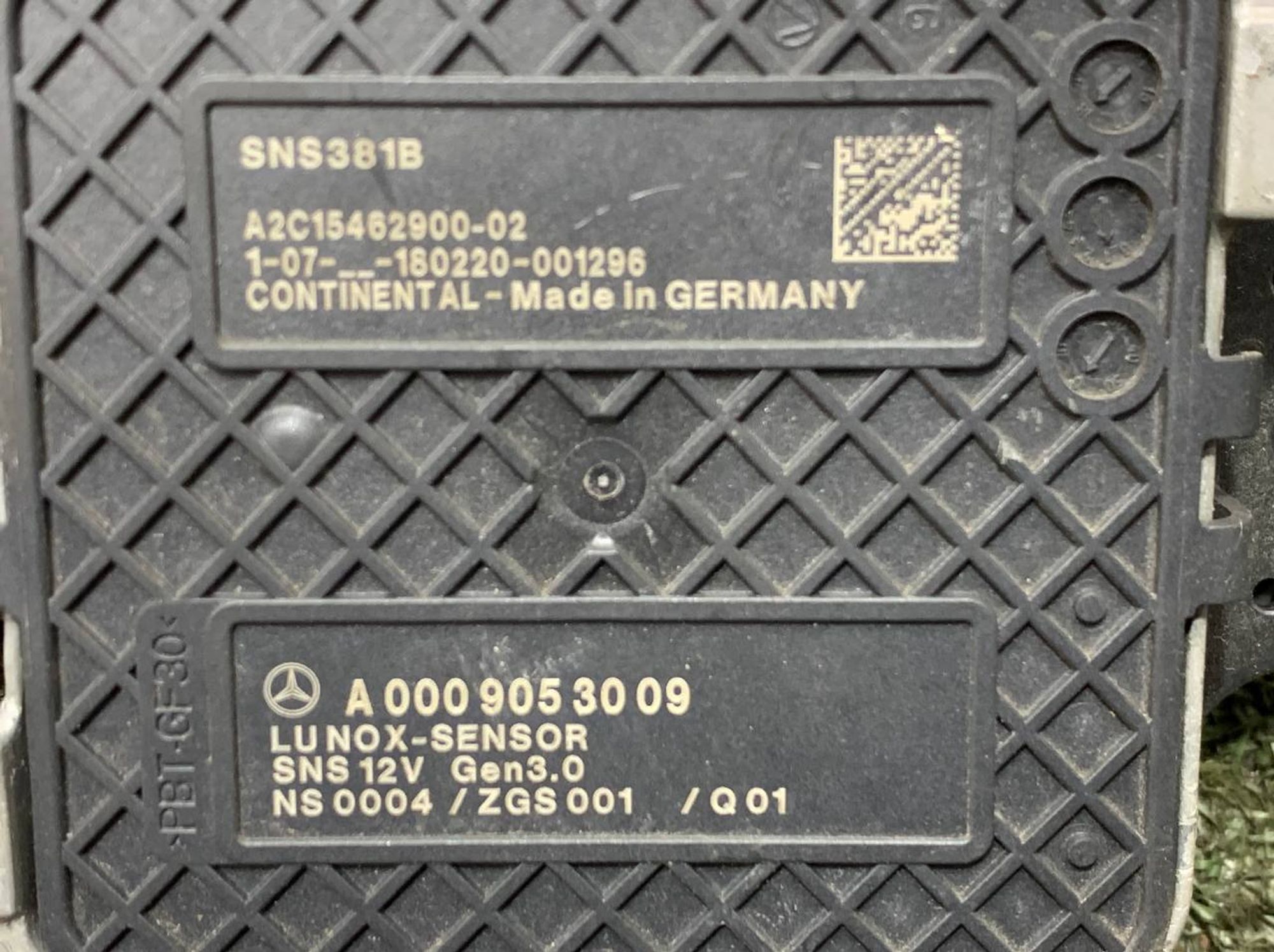 https://ycs.partsauto.market/partsauto-images/thmbs/userImages/h353NjtZg3VDP19b5HMt7LlpbQ93/part/bb9a4e3c-b8da-43ab-800c-3947f5728ea3_1732521683744.jpg