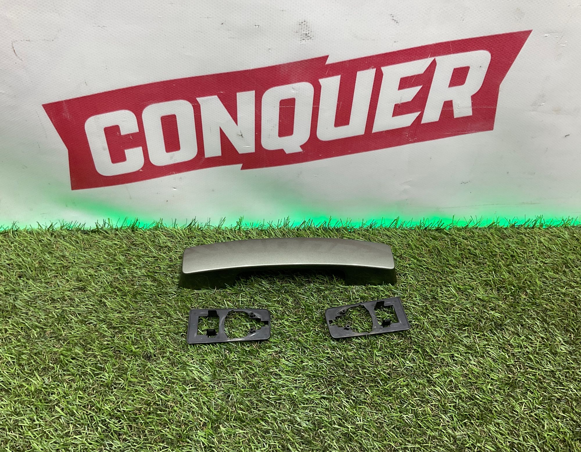 Ручка крышки багажника Land Rover Defender II 2022, 8000 рублей, Москва