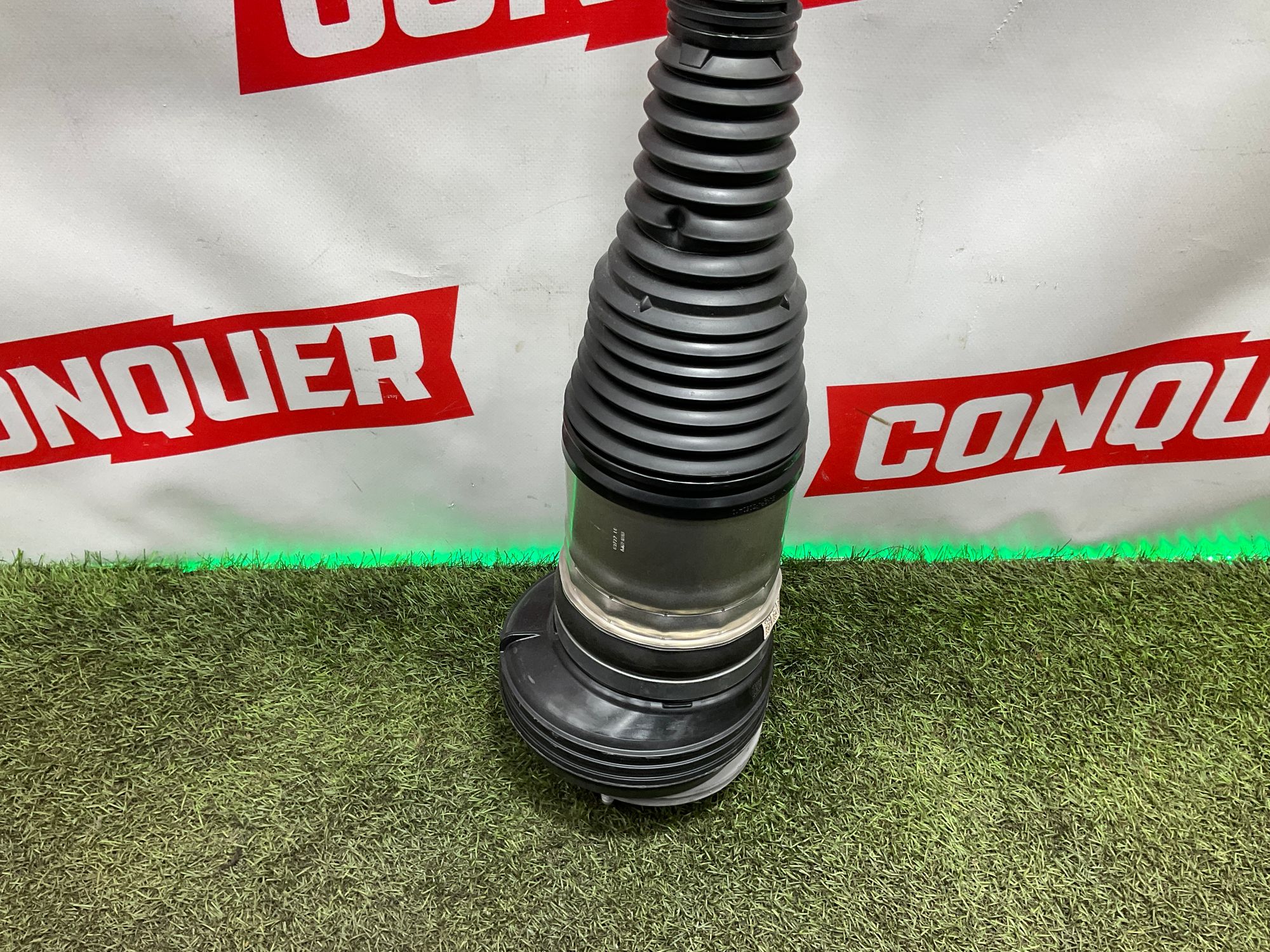 Стойка пневмоподвески задняя правая Mercedes-Benz S-Класс W223, 90000 рублей, Москва