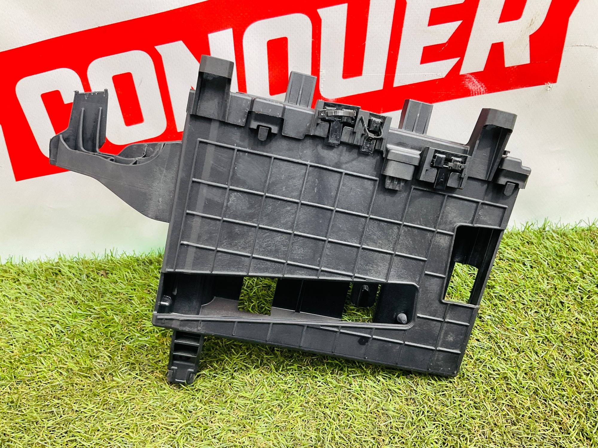 https://ycs.partsauto.market/partsauto-images/thmbs/userImages/h353NjtZg3VDP19b5HMt7LlpbQ93/part/bc984293-d1db-423d-9f4a-15ac87452d1f_1779194053739.jpg