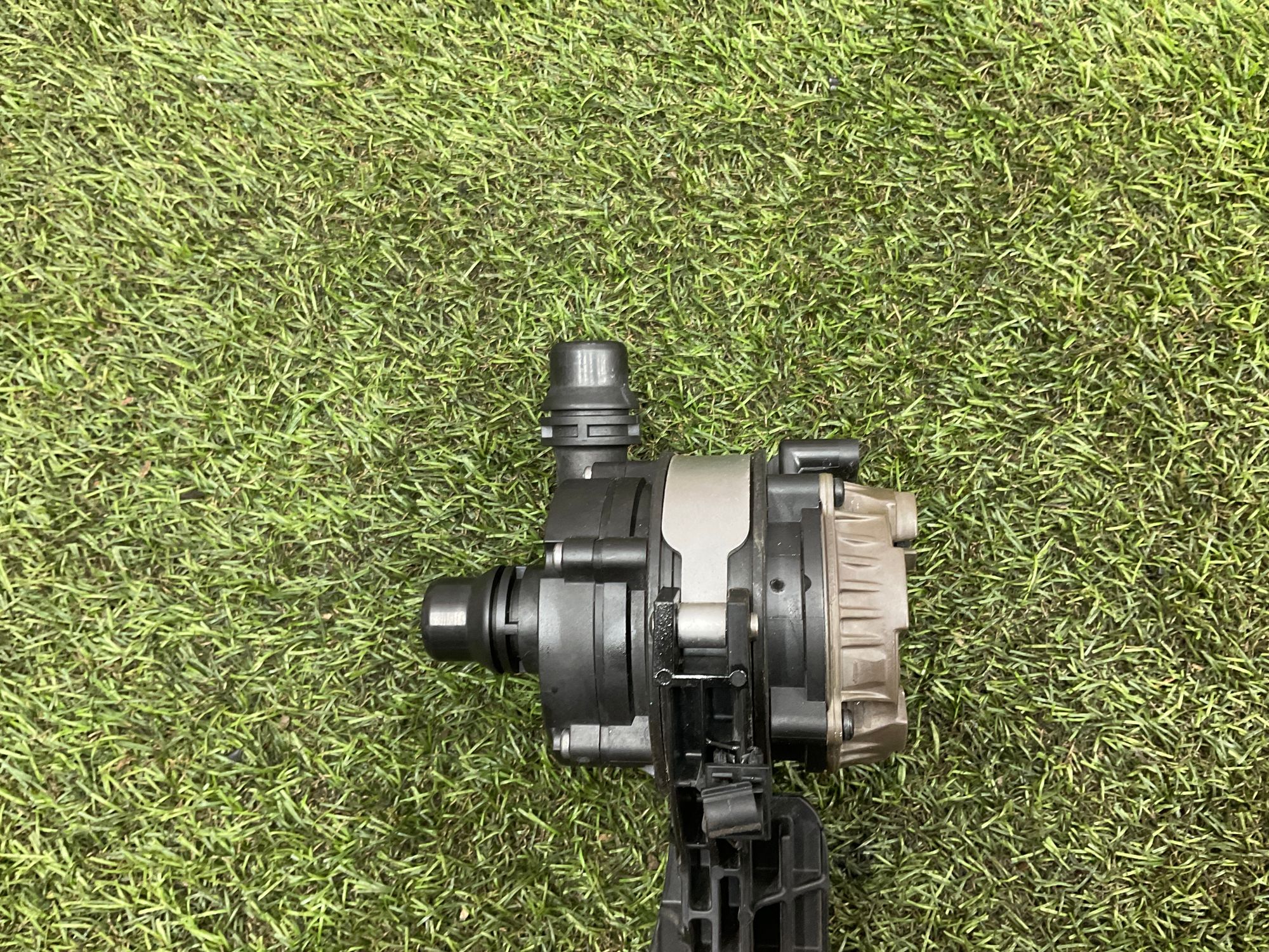 Насос дополнительный BMW 3 серия, G20/G21, 8000 рублей, Москва