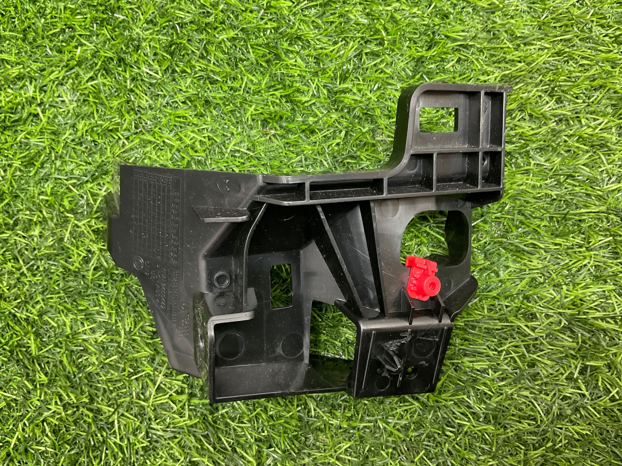 https://ycs.partsauto.market/partsauto-images/thmbs/userImages/h353NjtZg3VDP19b5HMt7LlpbQ93/part/bd35ad28-39dc-4f59-b7be-10be2f235930_1734534887250.jpg