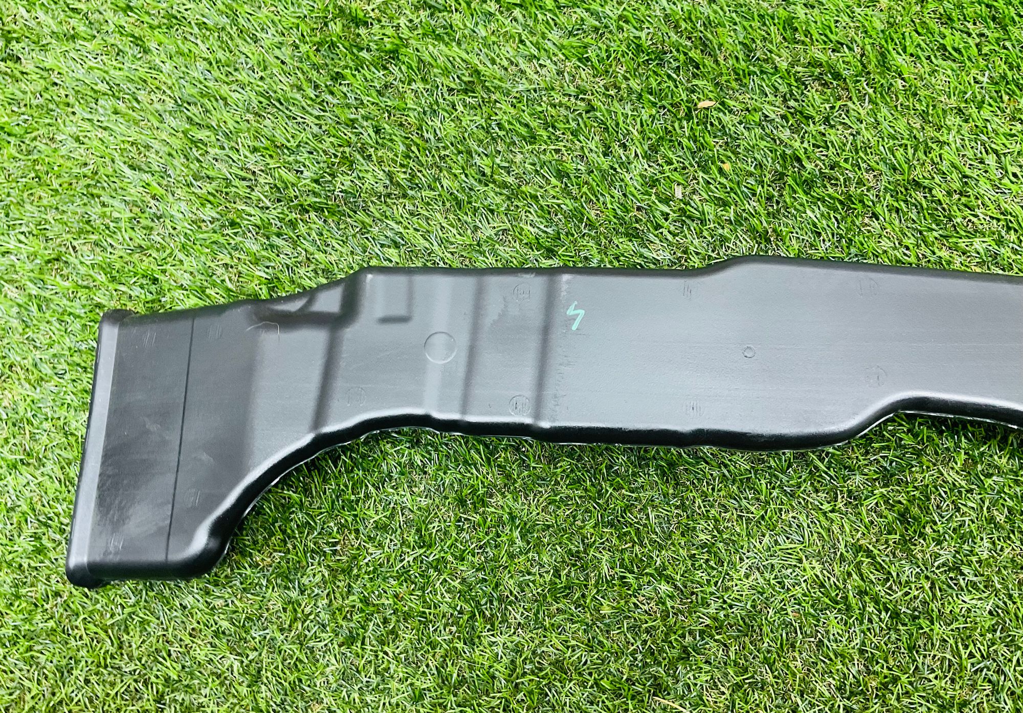 https://ycs.partsauto.market/partsauto-images/thmbs/userImages/h353NjtZg3VDP19b5HMt7LlpbQ93/part/bdf106a4-a7d4-49a8-83af-305788dc981a_1785935915854.jpg