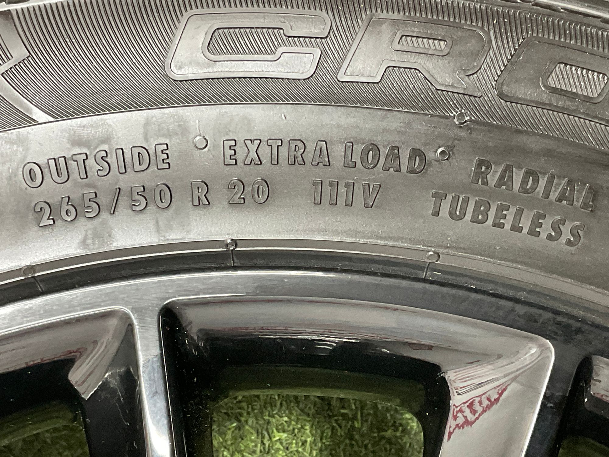 https://ycs.partsauto.market/partsauto-images/thmbs/userImages/h353NjtZg3VDP19b5HMt7LlpbQ93/part/bdf9f173-9aaa-4593-a21b-629e1d4ee3ba_1741867694551.jpg