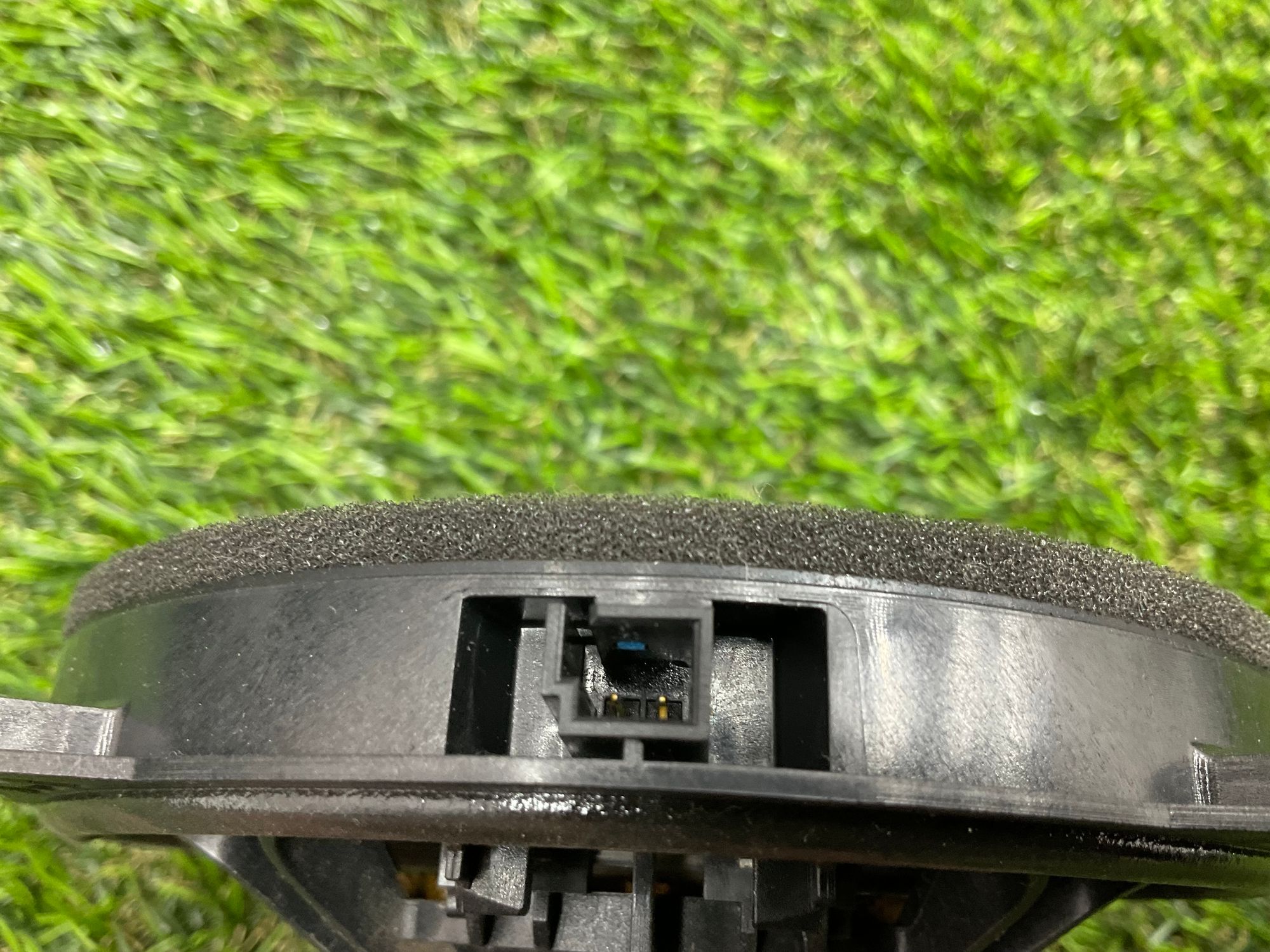 https://ycs.partsauto.market/partsauto-images/thmbs/userImages/h353NjtZg3VDP19b5HMt7LlpbQ93/part/be09d19d-9837-497b-bae7-d8230b80ad6a_1781343004627.jpg