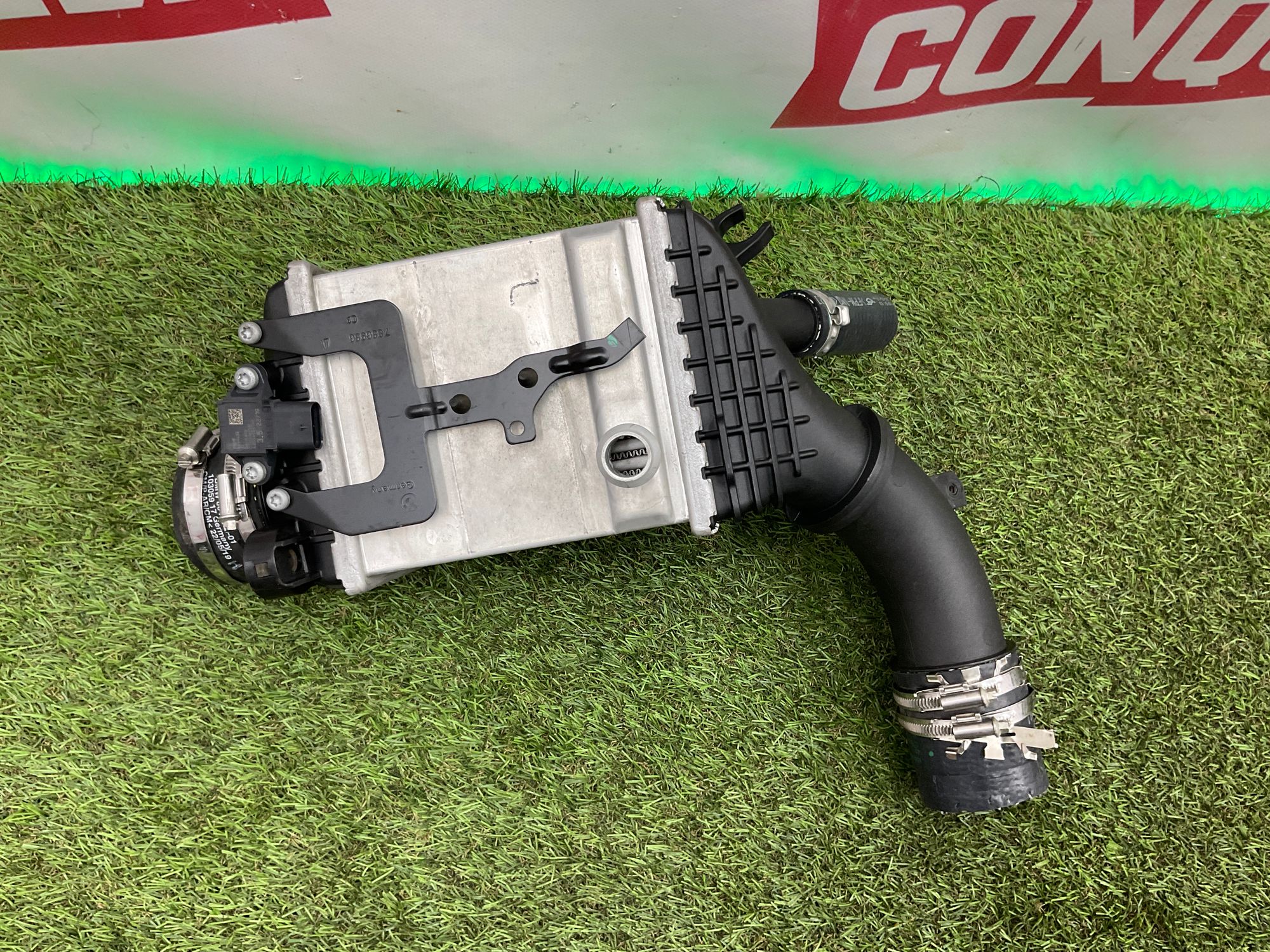 https://ycs.partsauto.market/partsauto-images/thmbs/userImages/h353NjtZg3VDP19b5HMt7LlpbQ93/part/be1c6b91-a5ba-42e1-8b0e-3b353e9fd35b_1750058745594.jpg