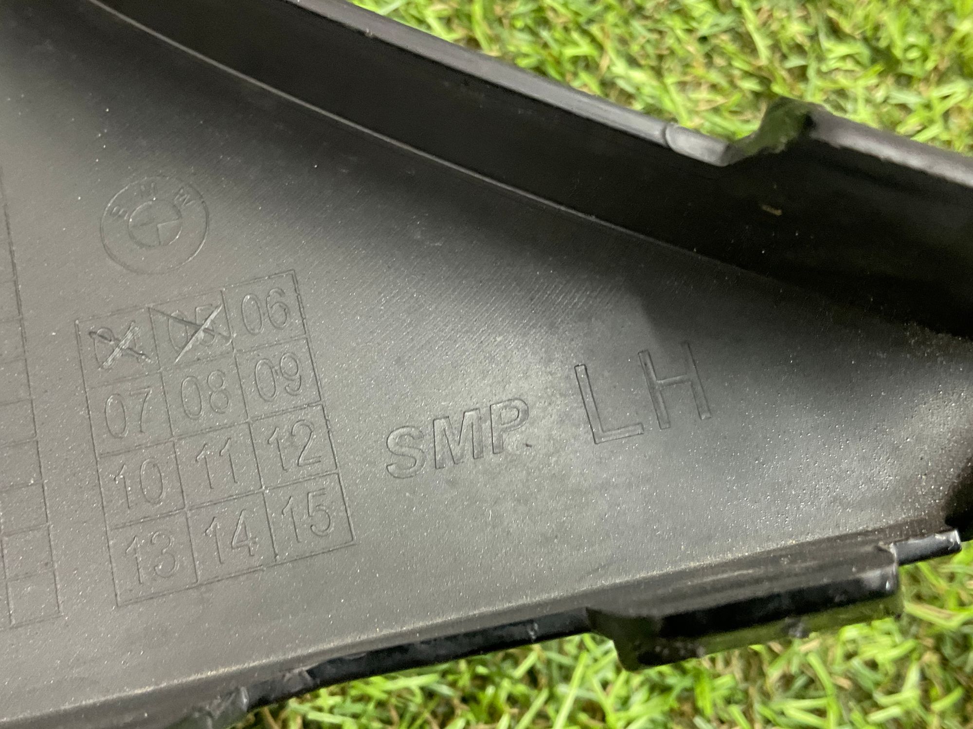 Накладка переднего бампера левая BMW 7 серия, G70, 7000 рублей, Москва