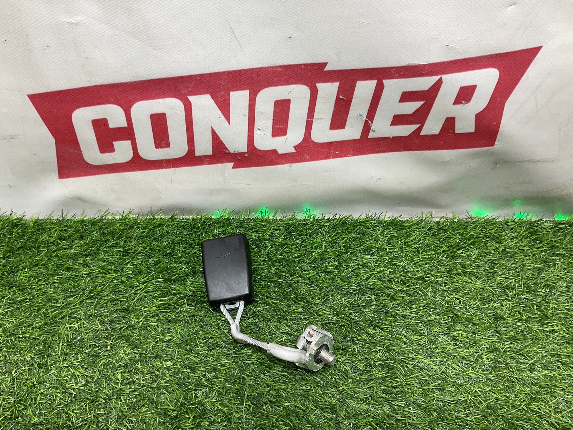 Замок ремня безопасности задний правый BMW 6 F06, 1000 рублей, Москва