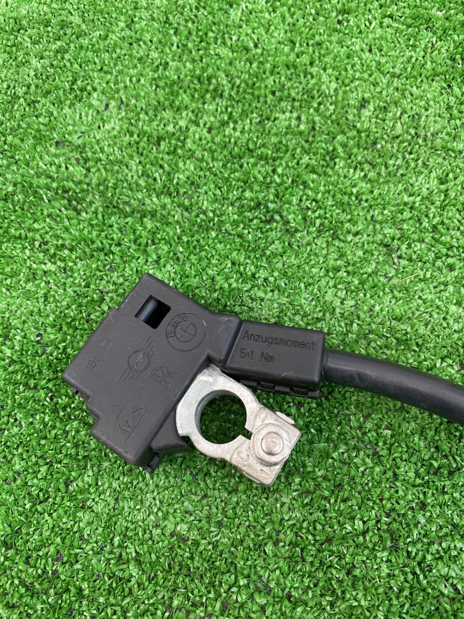 https://ycs.partsauto.market/partsauto-images/thmbs/userImages/h353NjtZg3VDP19b5HMt7LlpbQ93/part/be9ecf71-9883-41ff-8344-62a9157e226a_1742805527346.jpg