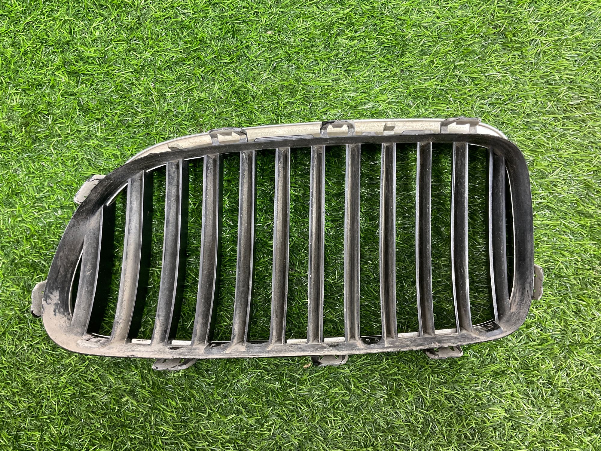 Решетка радиатора правая BMW 5' F10 / 5' F11, 2500 рублей, Москва