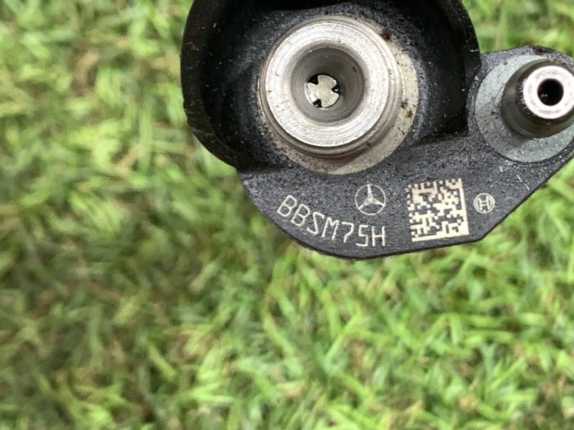 https://ycs.partsauto.market/partsauto-images/thmbs/userImages/h353NjtZg3VDP19b5HMt7LlpbQ93/part/bf052fb1-630f-4378-9281-dda495df21fc_1718811874907.jpg
