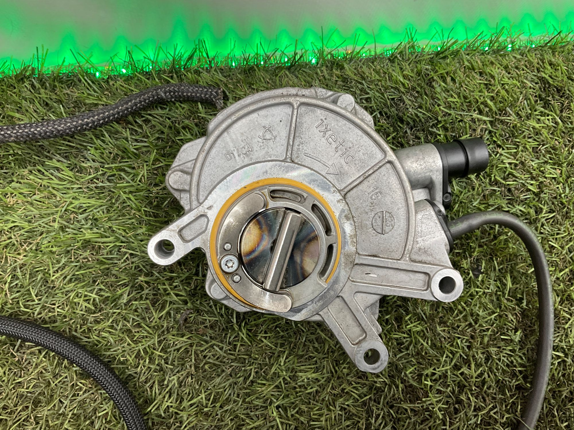 Вакуумный насос S63 BMW X5, F15, 2000 рублей, Москва