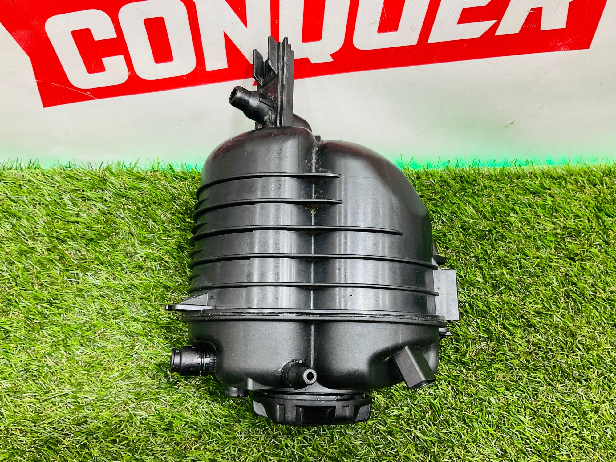https://ycs.partsauto.market/partsauto-images/thmbs/userImages/h353NjtZg3VDP19b5HMt7LlpbQ93/part/bf8569b2-c9a6-4e85-94f6-f4349a1c6901_1785331752974.jpg