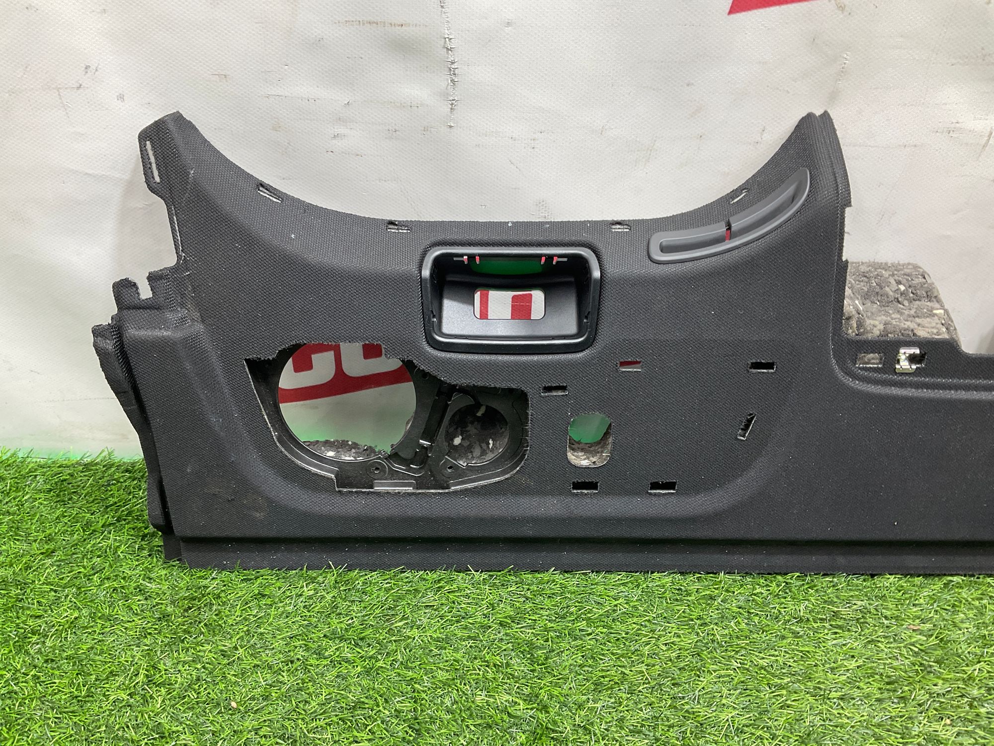 https://ycs.partsauto.market/partsauto-images/thmbs/userImages/h353NjtZg3VDP19b5HMt7LlpbQ93/part/c05145eb-a84c-467e-bbfa-933eb8ca0026_1735292552011.jpg
