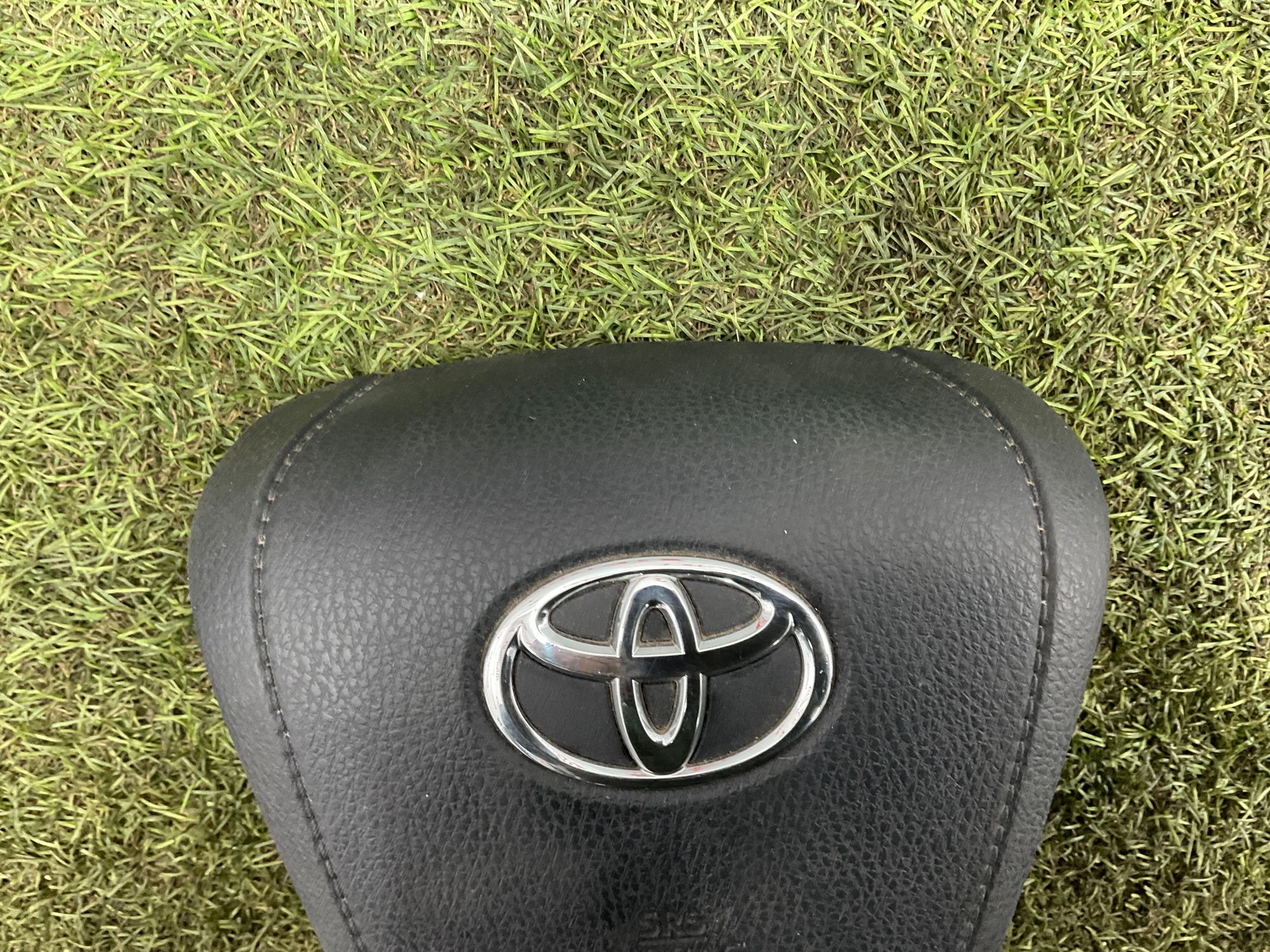 Подушка безопасности в руле Toyota Land Cruiser 200 рестайлинг 2 (2015—2023) 2017, 20000 рублей, Москва