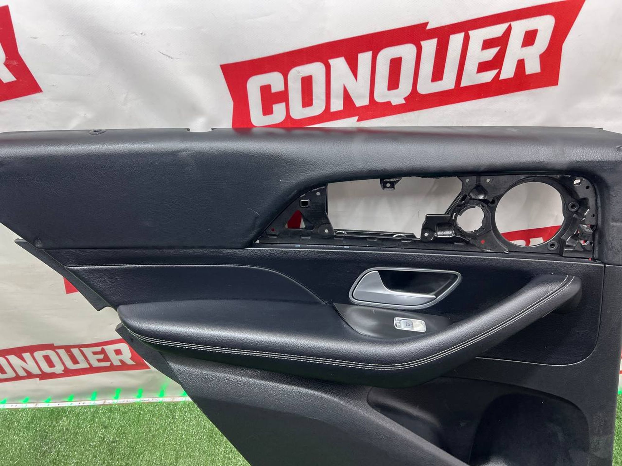 https://ycs.partsauto.market/partsauto-images/thmbs/userImages/h353NjtZg3VDP19b5HMt7LlpbQ93/part/c0e41178-3029-4b6f-808c-127d19ea6dc9_1731405671363.jpg