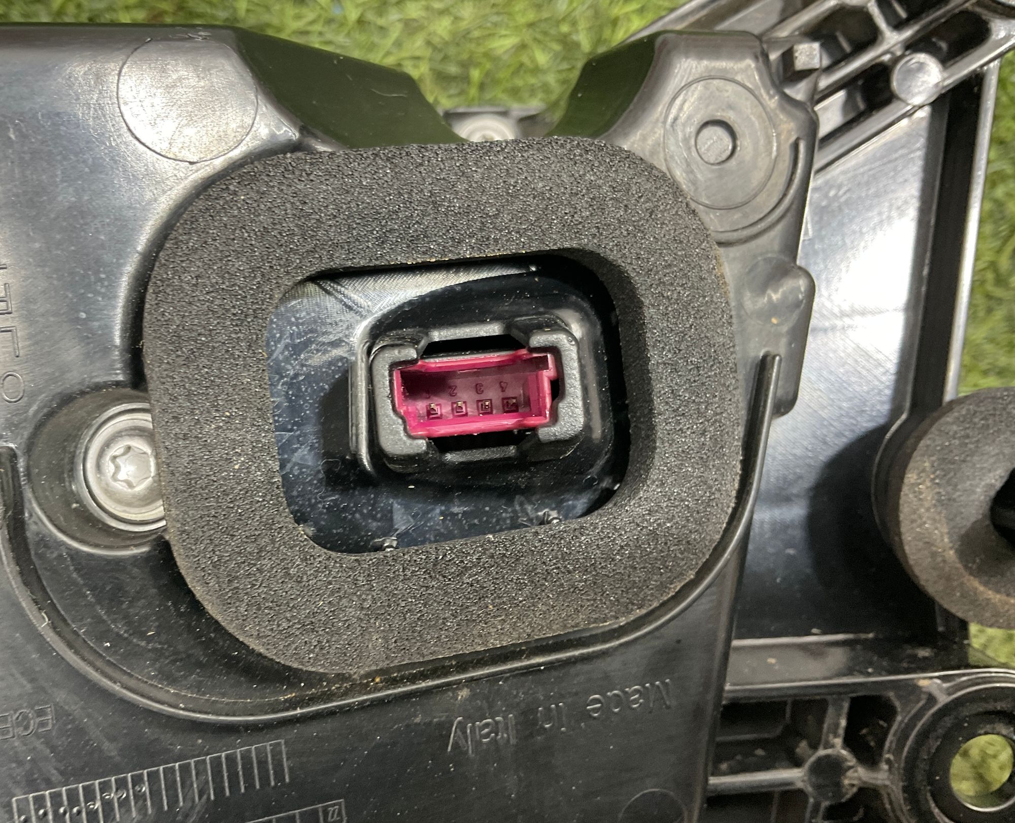 https://ycs.partsauto.market/partsauto-images/thmbs/userImages/h353NjtZg3VDP19b5HMt7LlpbQ93/part/c0ebee8f-4b3c-43be-a028-6a9632daf382_1742204188334.jpg