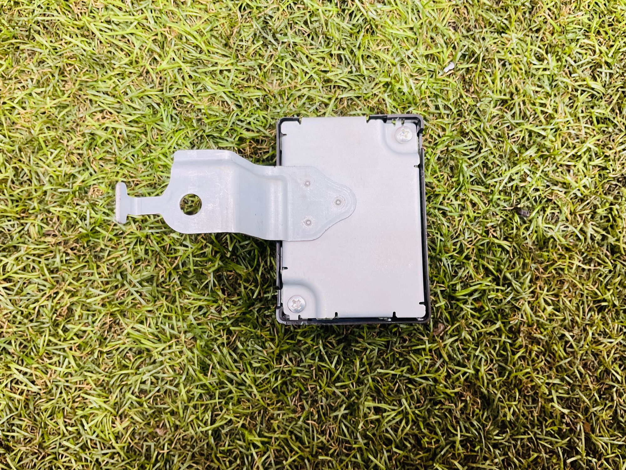 https://ycs.partsauto.market/partsauto-images/thmbs/userImages/h353NjtZg3VDP19b5HMt7LlpbQ93/part/c10f4f27-3ce2-46ac-be5e-2be9d36b5b2a_1779722289447.jpg
