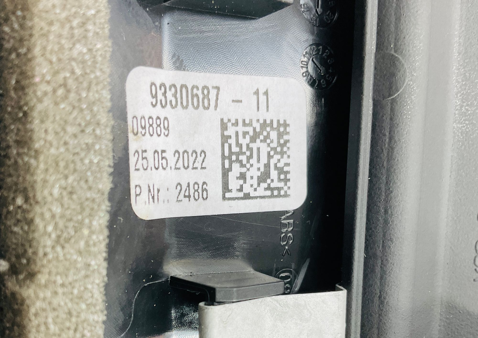 https://ycs.partsauto.market/partsauto-images/thmbs/userImages/h353NjtZg3VDP19b5HMt7LlpbQ93/part/c141cea6-4483-46a7-9c98-a07f535dd179_1778771728599.jpg