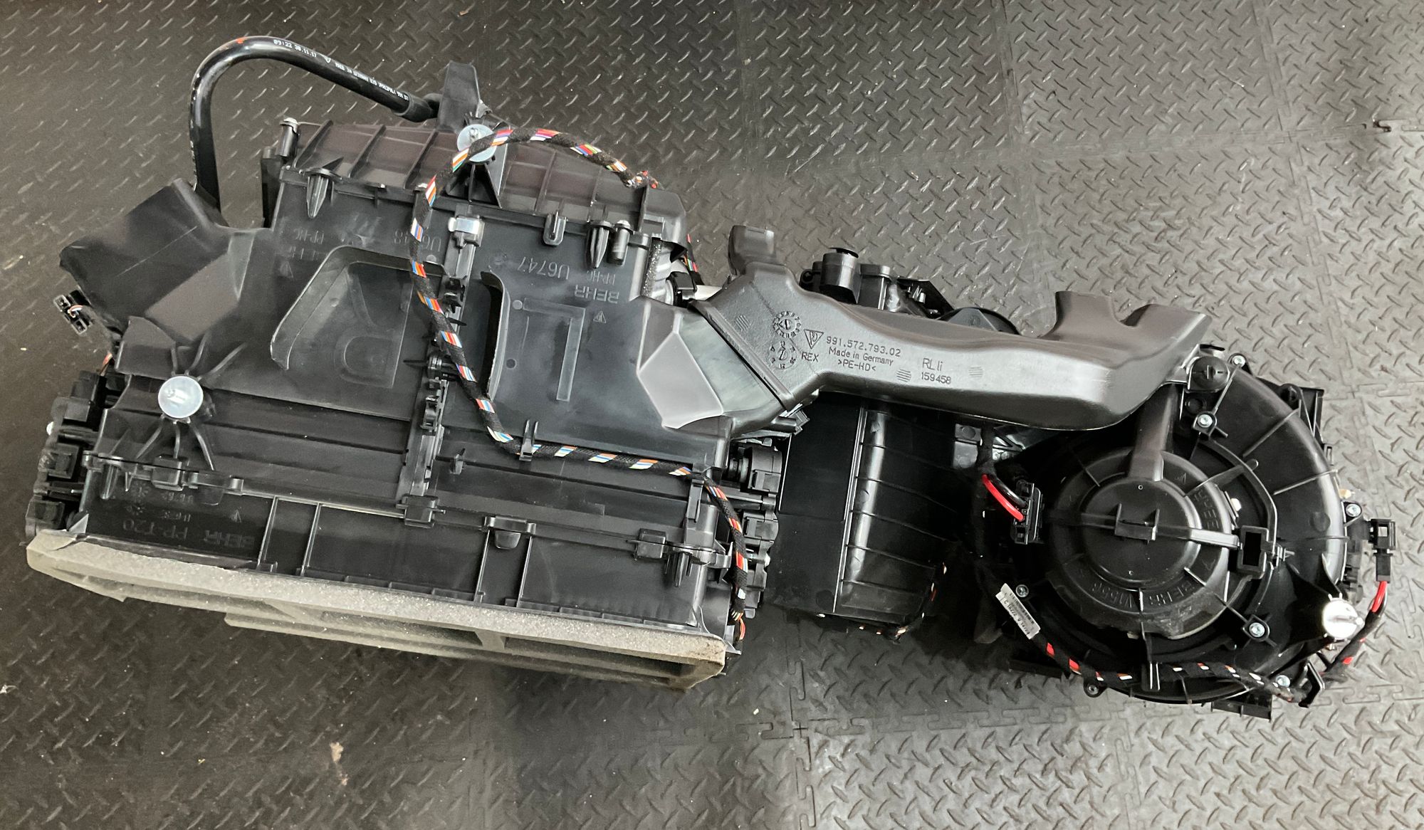 Корпус отопителя Porsche 911 GT3 991 Рестайлинг 2018, 50000 рублей, Москва