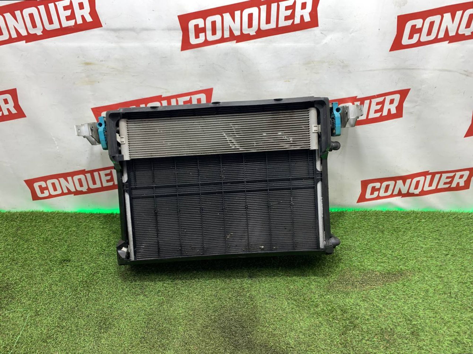 https://ycs.partsauto.market/partsauto-images/thmbs/userImages/h353NjtZg3VDP19b5HMt7LlpbQ93/part/c176f963-0fb8-449e-8d52-19edc7d7e3b6_1717767662760.jpg