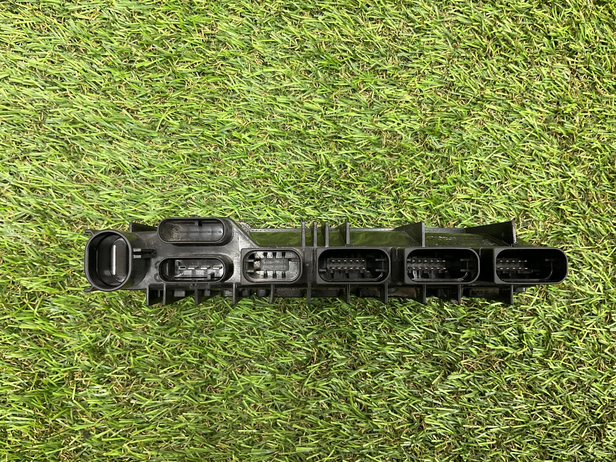 https://ycs.partsauto.market/partsauto-images/thmbs/userImages/h353NjtZg3VDP19b5HMt7LlpbQ93/part/c208a5e4-2b37-4da4-96cf-c1d7017a2651_1747990133394.jpg