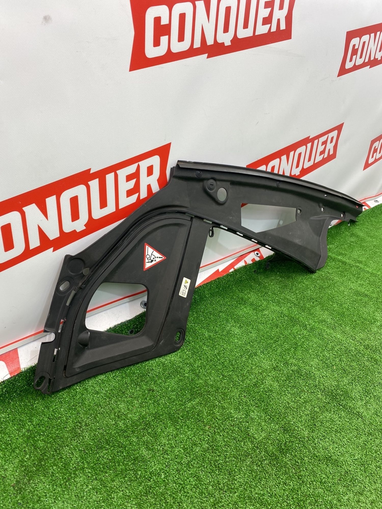 https://ycs.partsauto.market/partsauto-images/thmbs/userImages/h353NjtZg3VDP19b5HMt7LlpbQ93/part/c24fdbe4-ba84-4d6d-b657-b5f2bcbee801_1742391160498.jpg