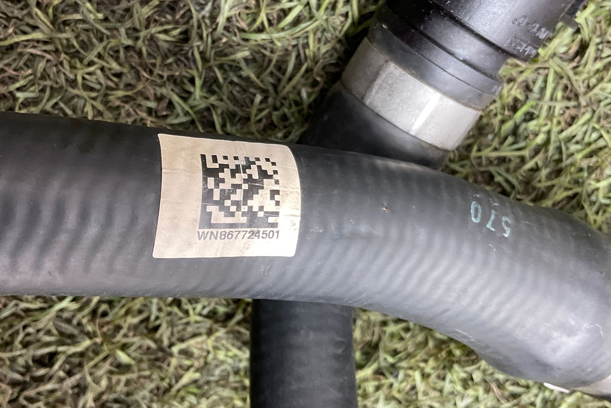 Патрубок системы охлаждения BMW 3 серия F30/F31 рестайлинг 2019, 1500 рублей, Москва