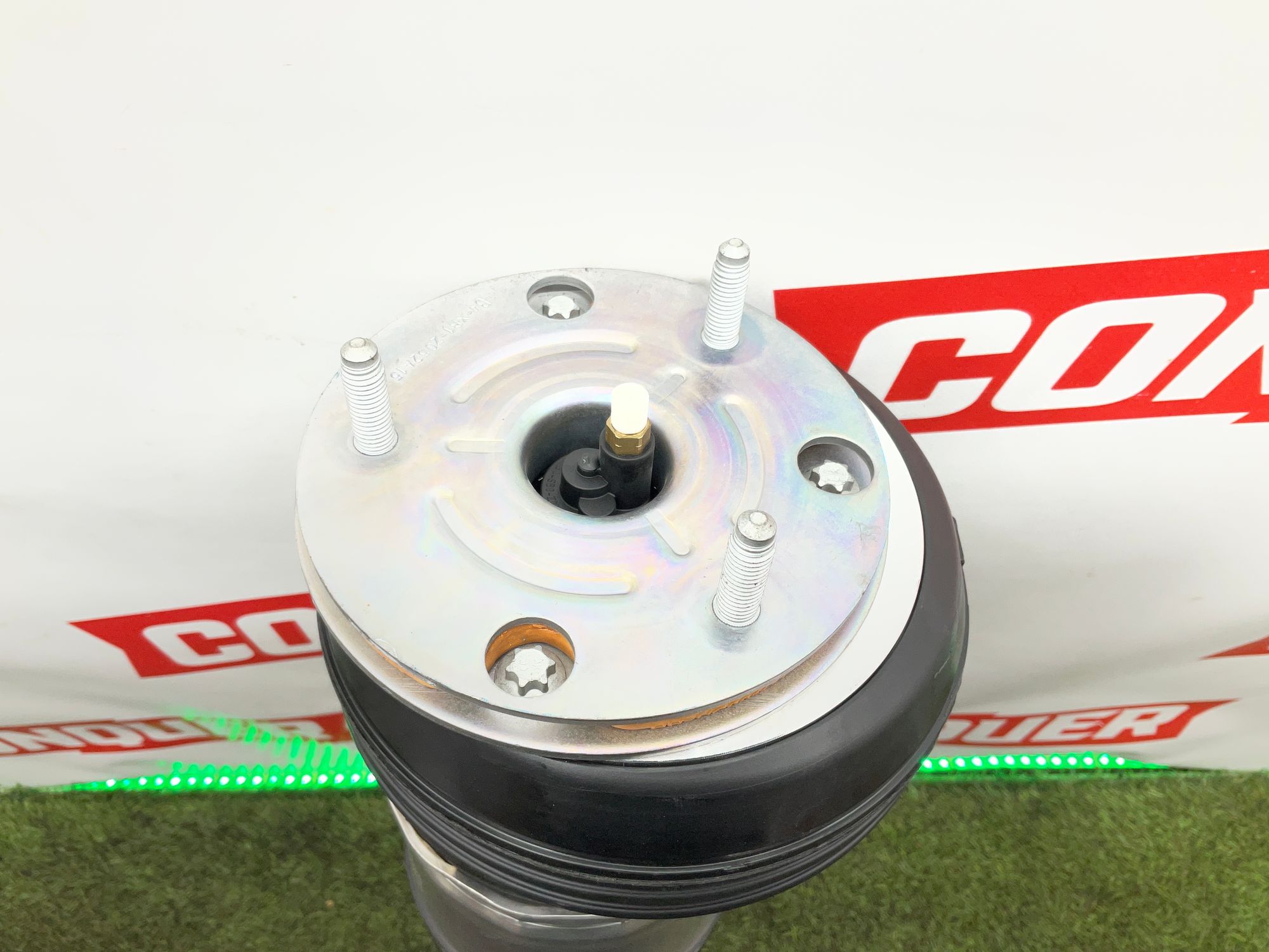 Стойка пневмоподвески задняя левая Mercedes-Benz S-Класс W223, 90000 рублей, Москва