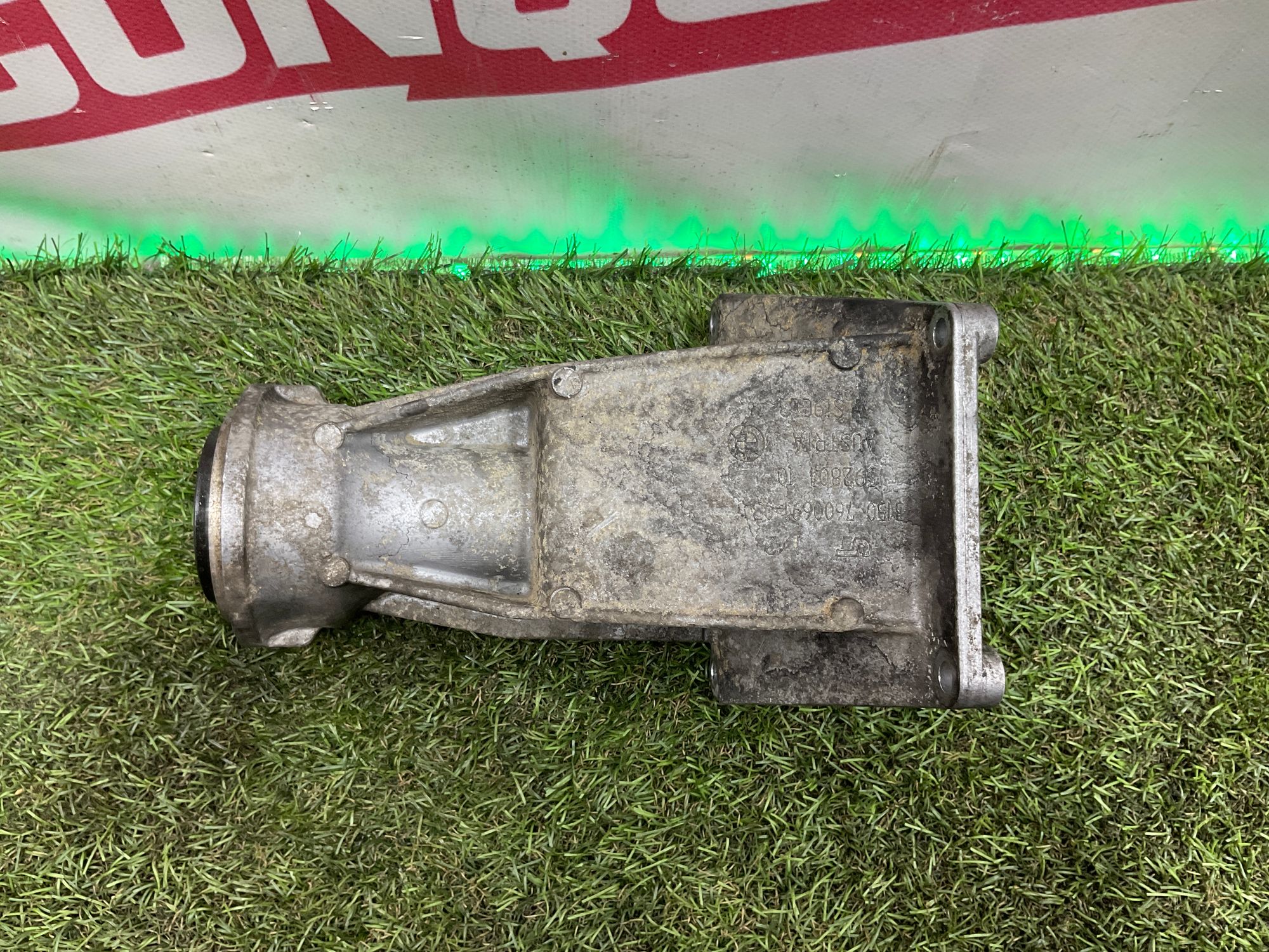 Кронштейн промежуточного вала BMW X5 F15, 4000 рублей, Москва