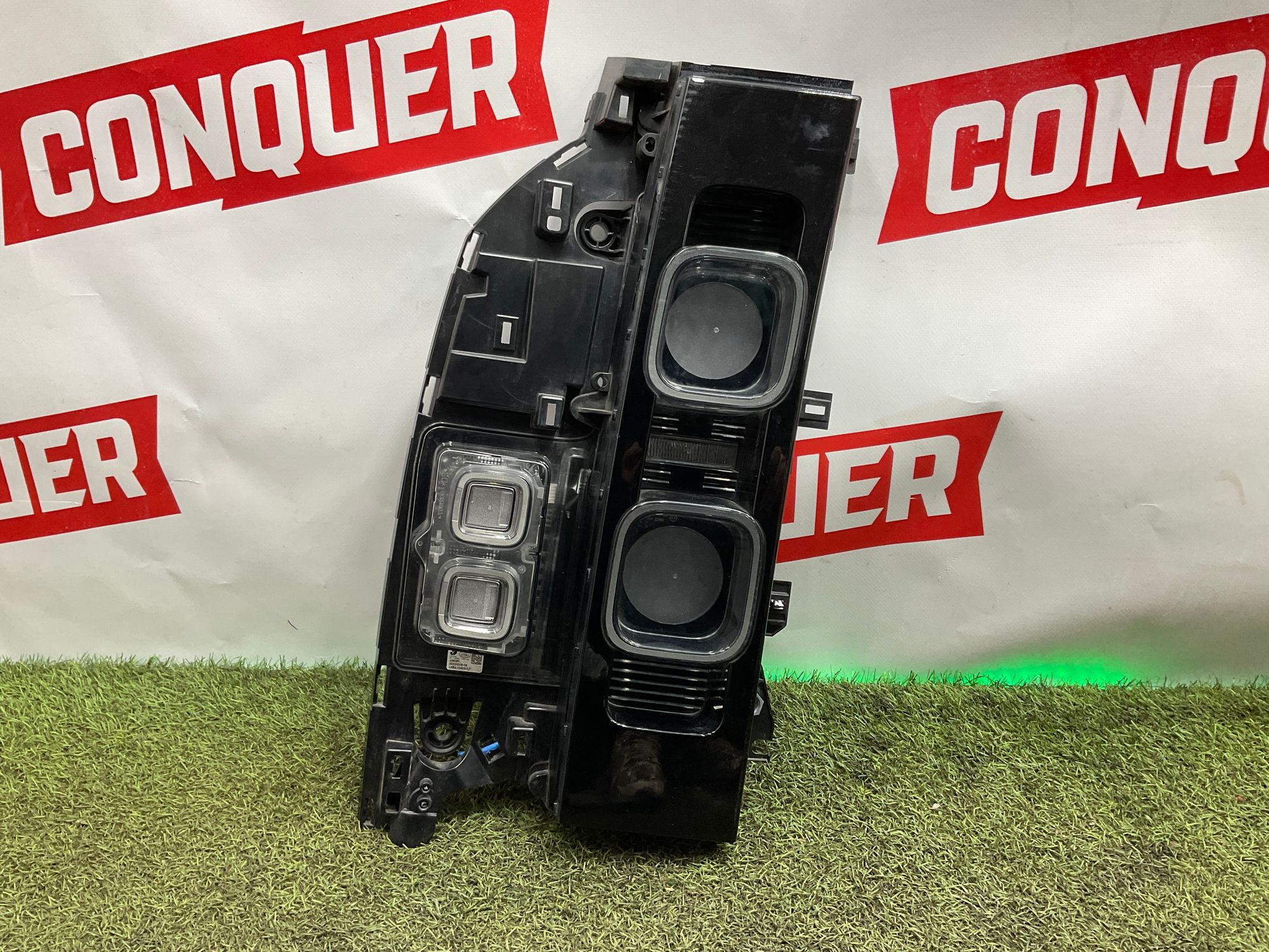 Фонарь задний левыйLand Rover Defender II L663 2022, 40000 рублей, Москва