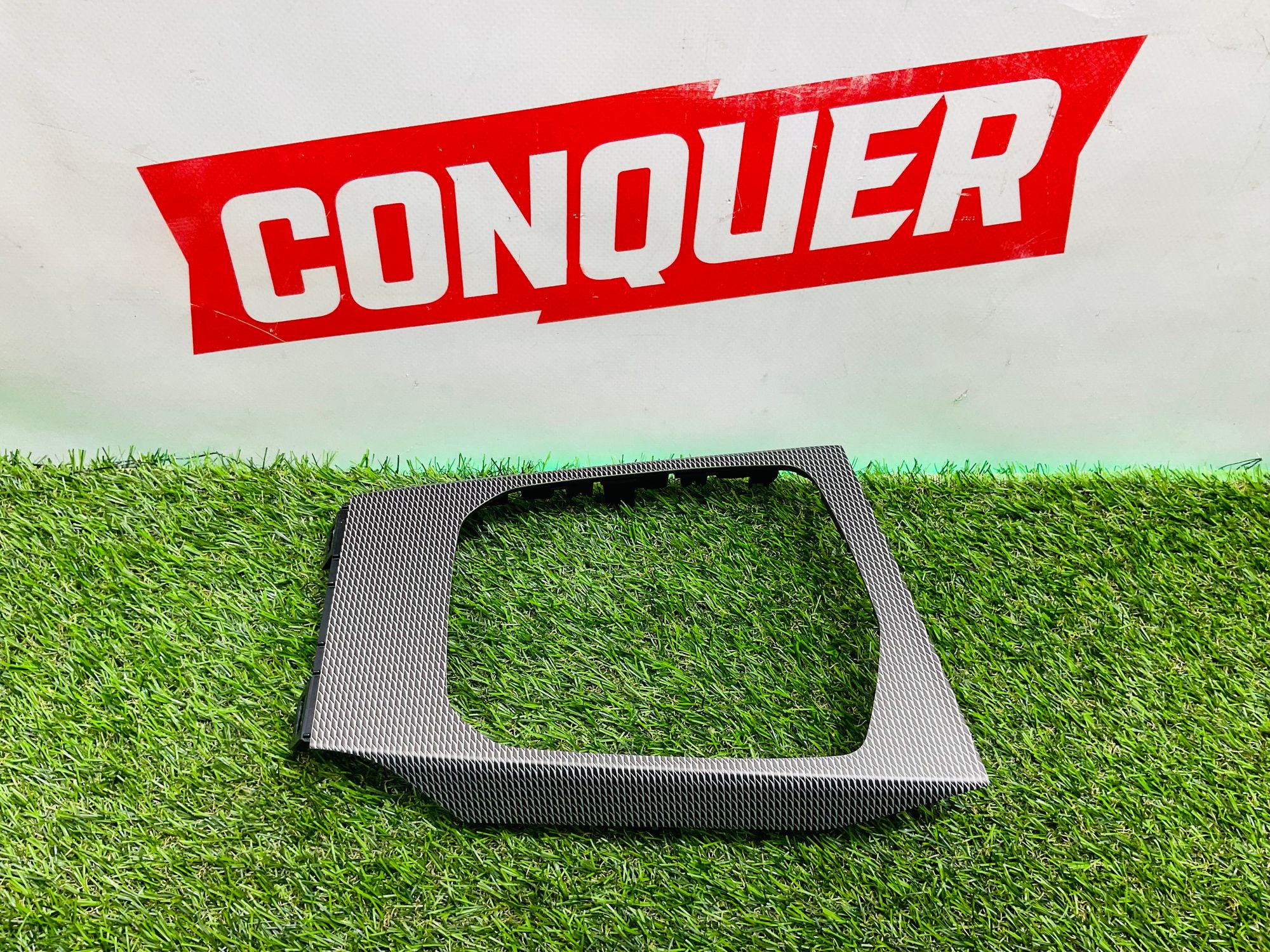 https://ycs.partsauto.market/partsauto-images/thmbs/userImages/h353NjtZg3VDP19b5HMt7LlpbQ93/part/c305ec99-1acd-479b-9851-00045503d414_1781522508697.jpg