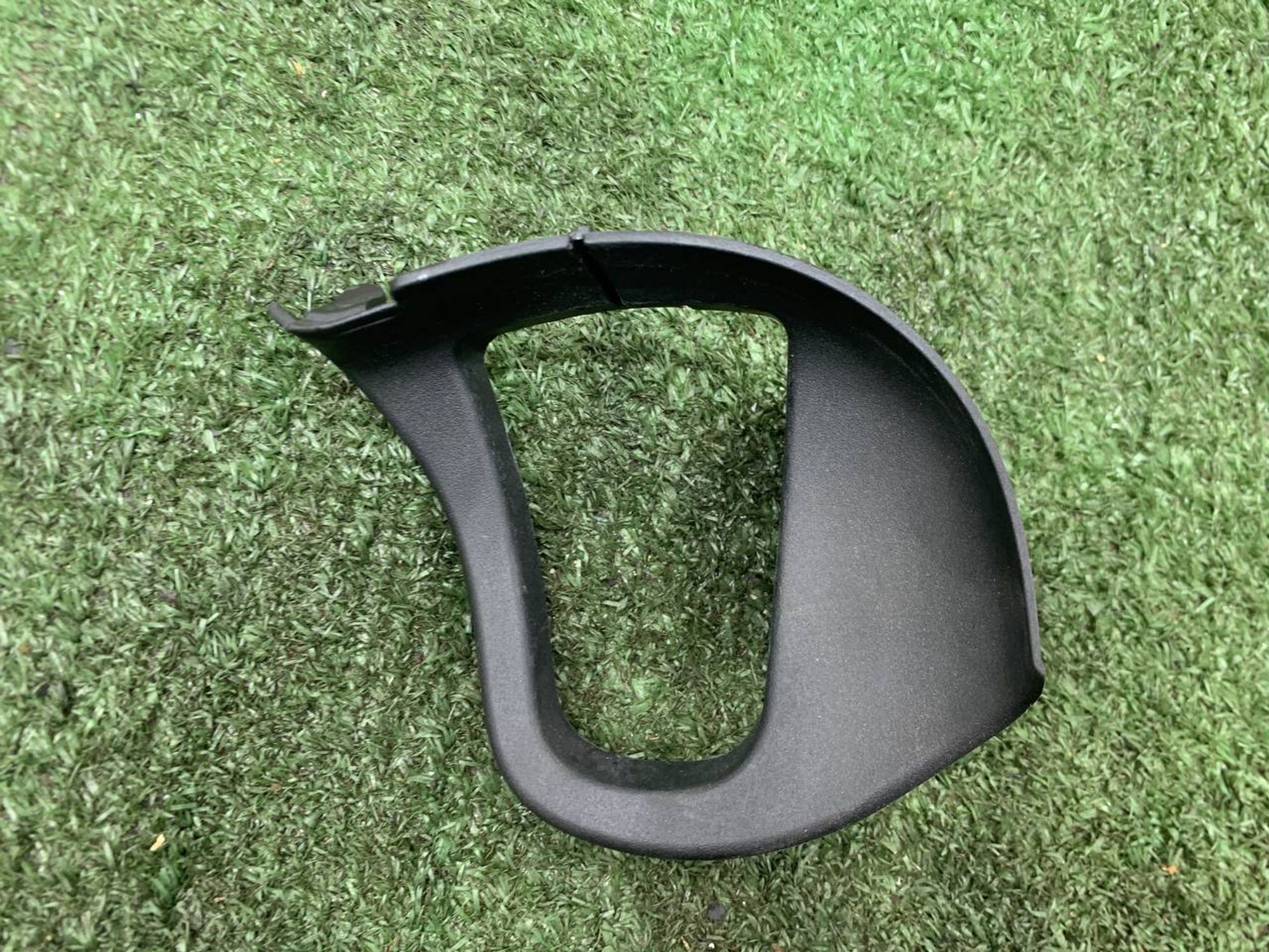 https://ycs.partsauto.market/partsauto-images/thmbs/userImages/h353NjtZg3VDP19b5HMt7LlpbQ93/part/c357d273-5662-46d4-b462-b50f7b0bf6b6_1731585098714.jpg