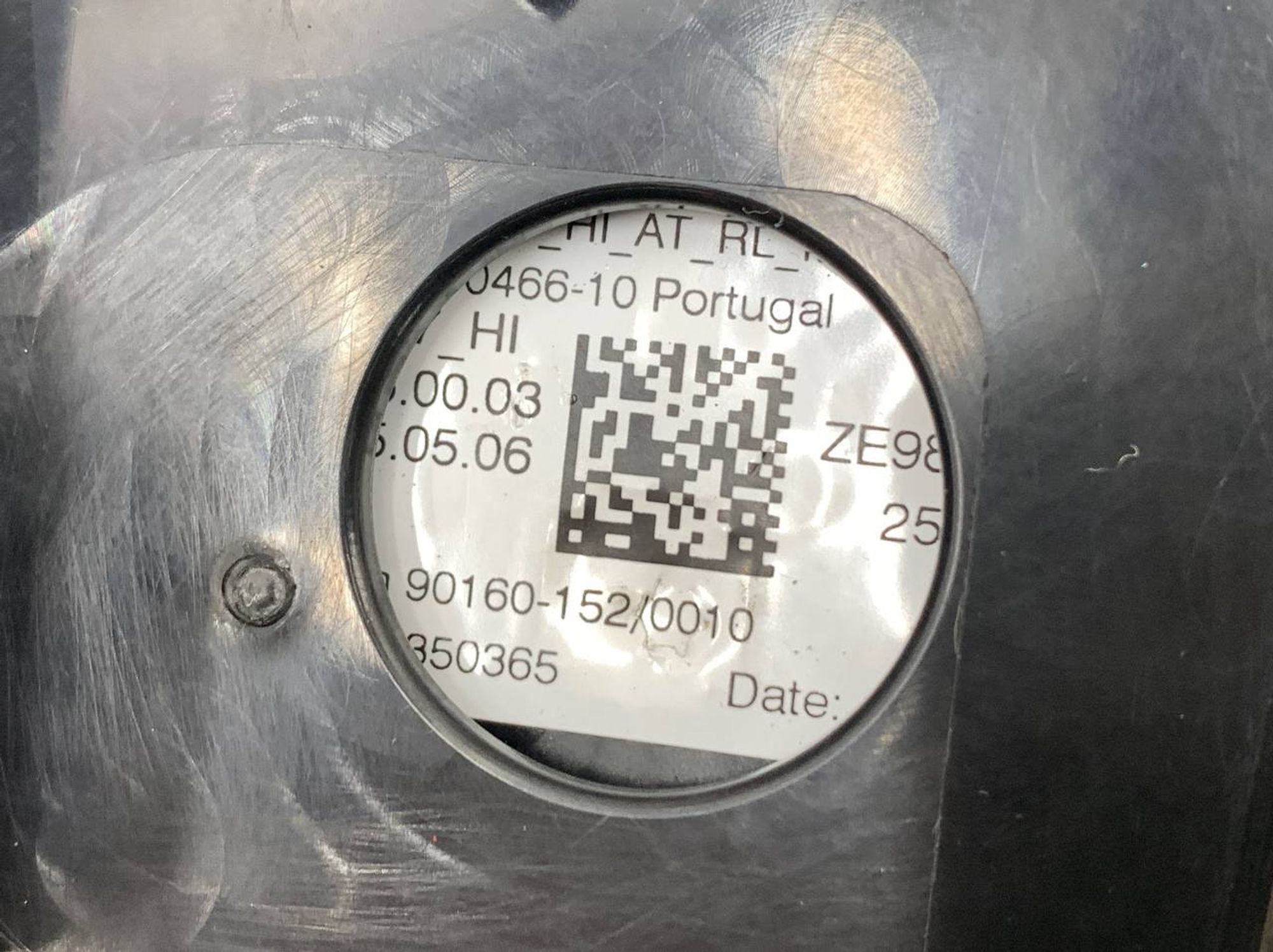 https://ycs.partsauto.market/partsauto-images/thmbs/userImages/h353NjtZg3VDP19b5HMt7LlpbQ93/part/c378ca0a-c695-4a08-a9b2-8542bcf94c32_1719661770745.jpg