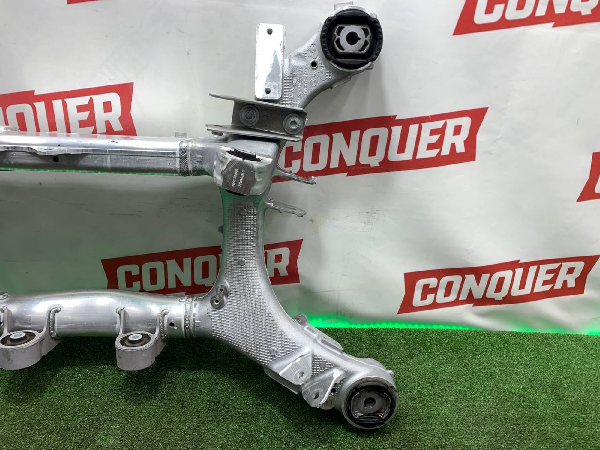 https://ycs.partsauto.market/partsauto-images/thmbs/userImages/h353NjtZg3VDP19b5HMt7LlpbQ93/part/c38fa20f-12bb-4891-a426-ced741124476_1726154288342.jpg