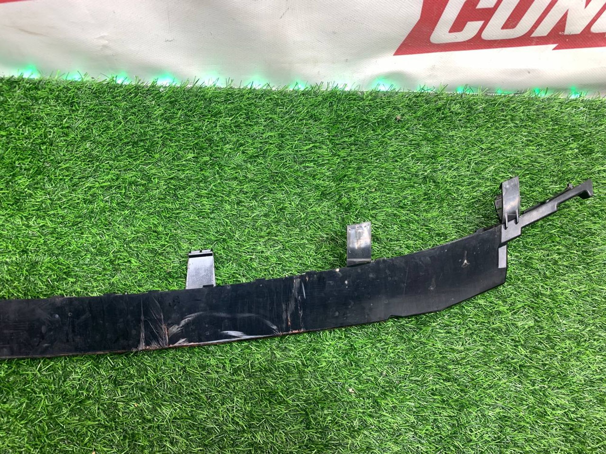 https://ycs.partsauto.market/partsauto-images/thmbs/userImages/h353NjtZg3VDP19b5HMt7LlpbQ93/part/c3ab2477-f3c6-4ca9-99b6-5ed2400f764c_1733410179702.jpg