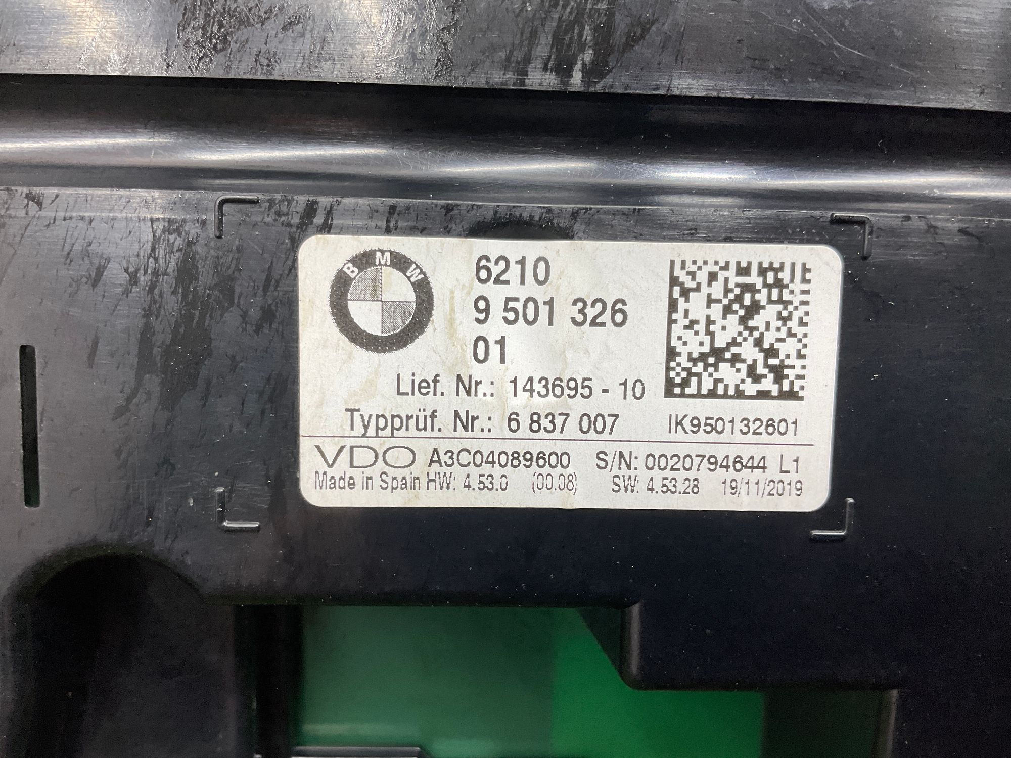 https://ycs.partsauto.market/partsauto-images/thmbs/userImages/h353NjtZg3VDP19b5HMt7LlpbQ93/part/c3aef463-99fb-43bc-b2af-35a9ddc777e7_1736428176720.jpg