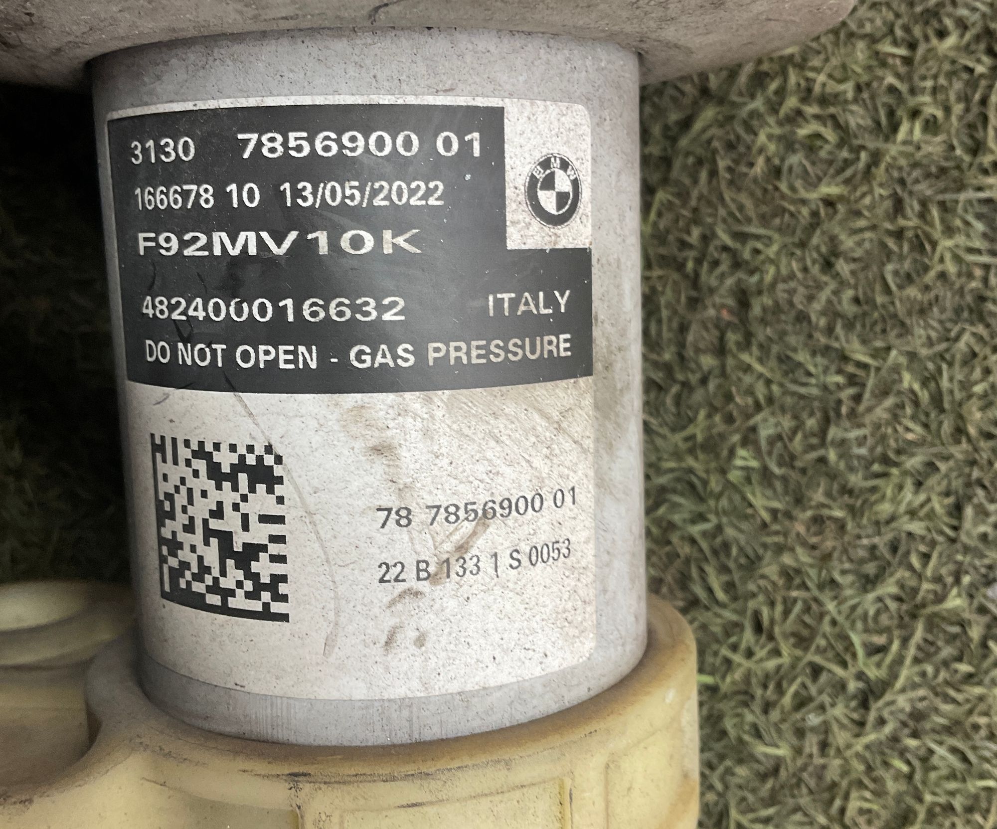 Амортизатор передний правый BMW M5, F90 рестайлинг 2022, 55000 рублей, Москва