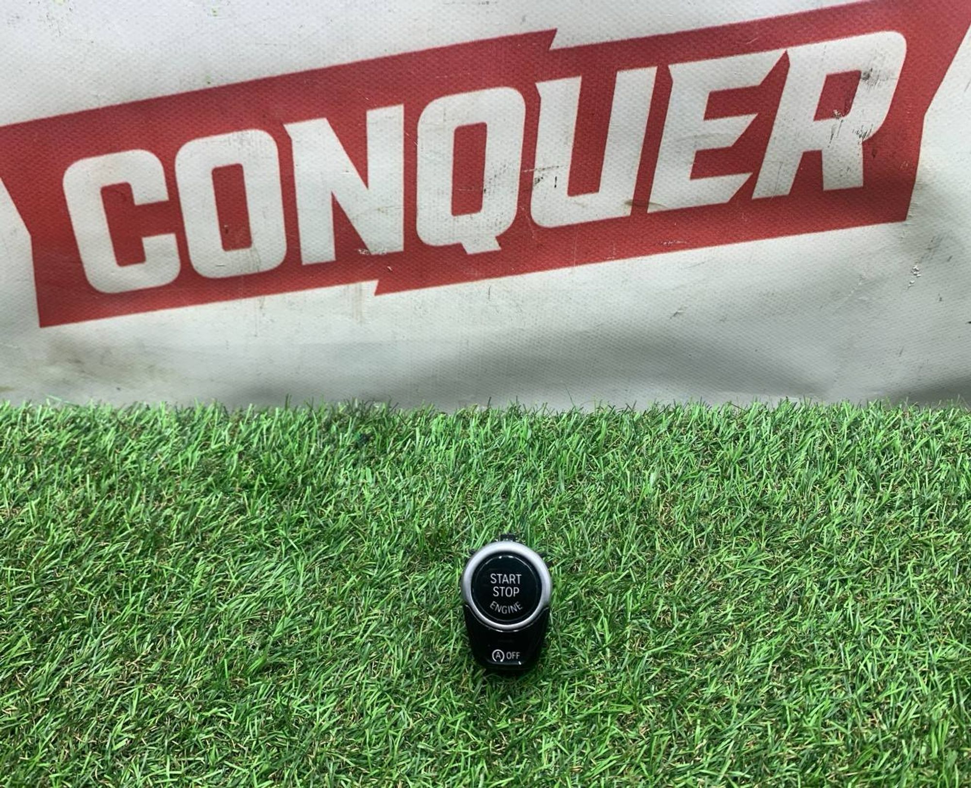 https://ycs.partsauto.market/partsauto-images/thmbs/userImages/h353NjtZg3VDP19b5HMt7LlpbQ93/part/c46e03fc-da44-42f8-96ca-d4e5fc4f58a2_1718090968407.jpg