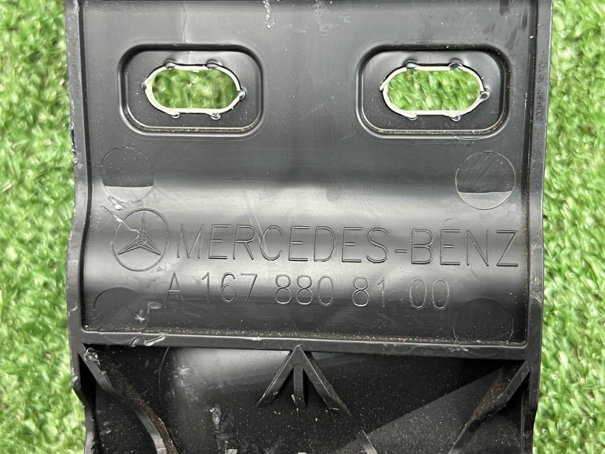 https://ycs.partsauto.market/partsauto-images/thmbs/userImages/h353NjtZg3VDP19b5HMt7LlpbQ93/part/c472b55c-5220-4e10-8187-d3069609e5e2_1732204371408.jpg