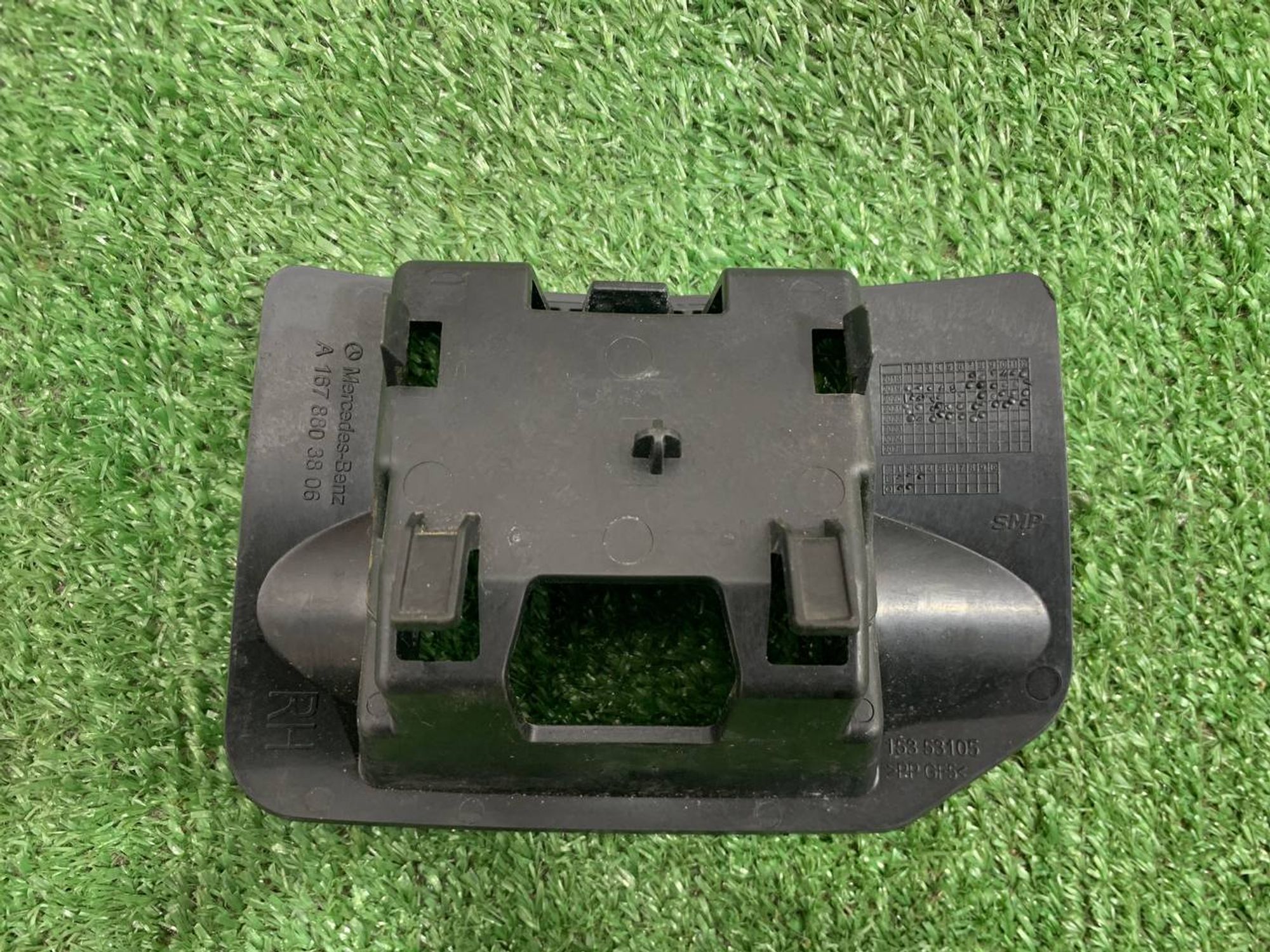 https://ycs.partsauto.market/partsauto-images/thmbs/userImages/h353NjtZg3VDP19b5HMt7LlpbQ93/part/c4a29810-dec1-4bb8-a441-39a0b3065896_1732032138641.jpg