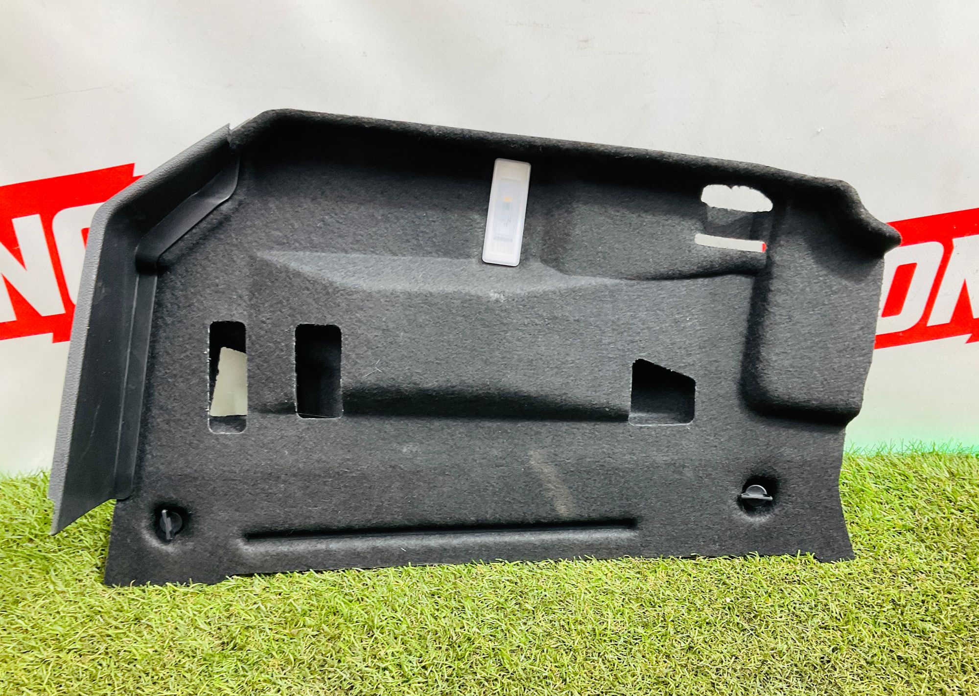 https://ycs.partsauto.market/partsauto-images/thmbs/userImages/h353NjtZg3VDP19b5HMt7LlpbQ93/part/c4c104d2-f8bf-42e7-abdc-6edbfbba1cd9_1778771589552.jpg