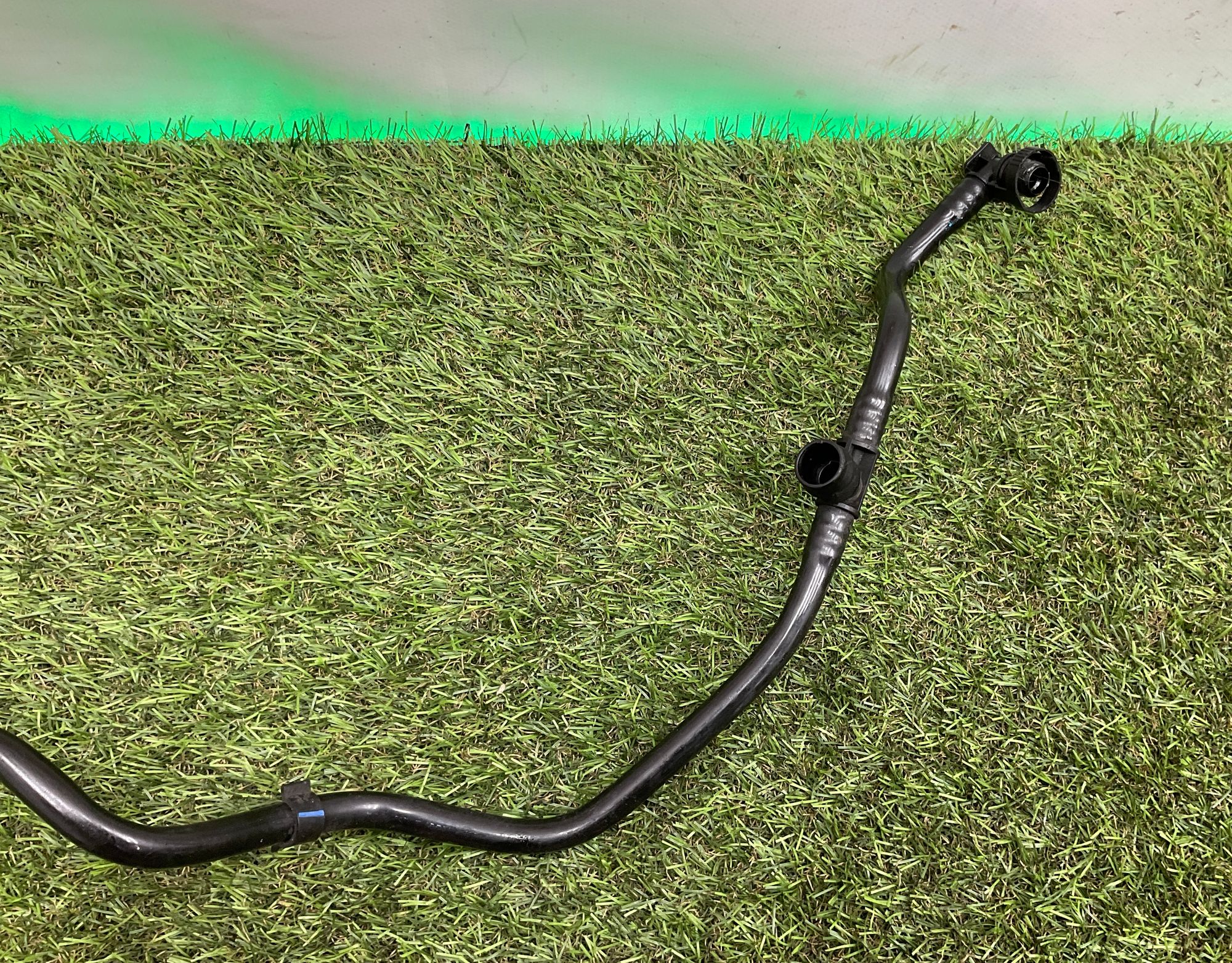 Патрубок вентиляции BMW 3 серия, F30/F31 рестайлинг, 1000 рублей, Москва