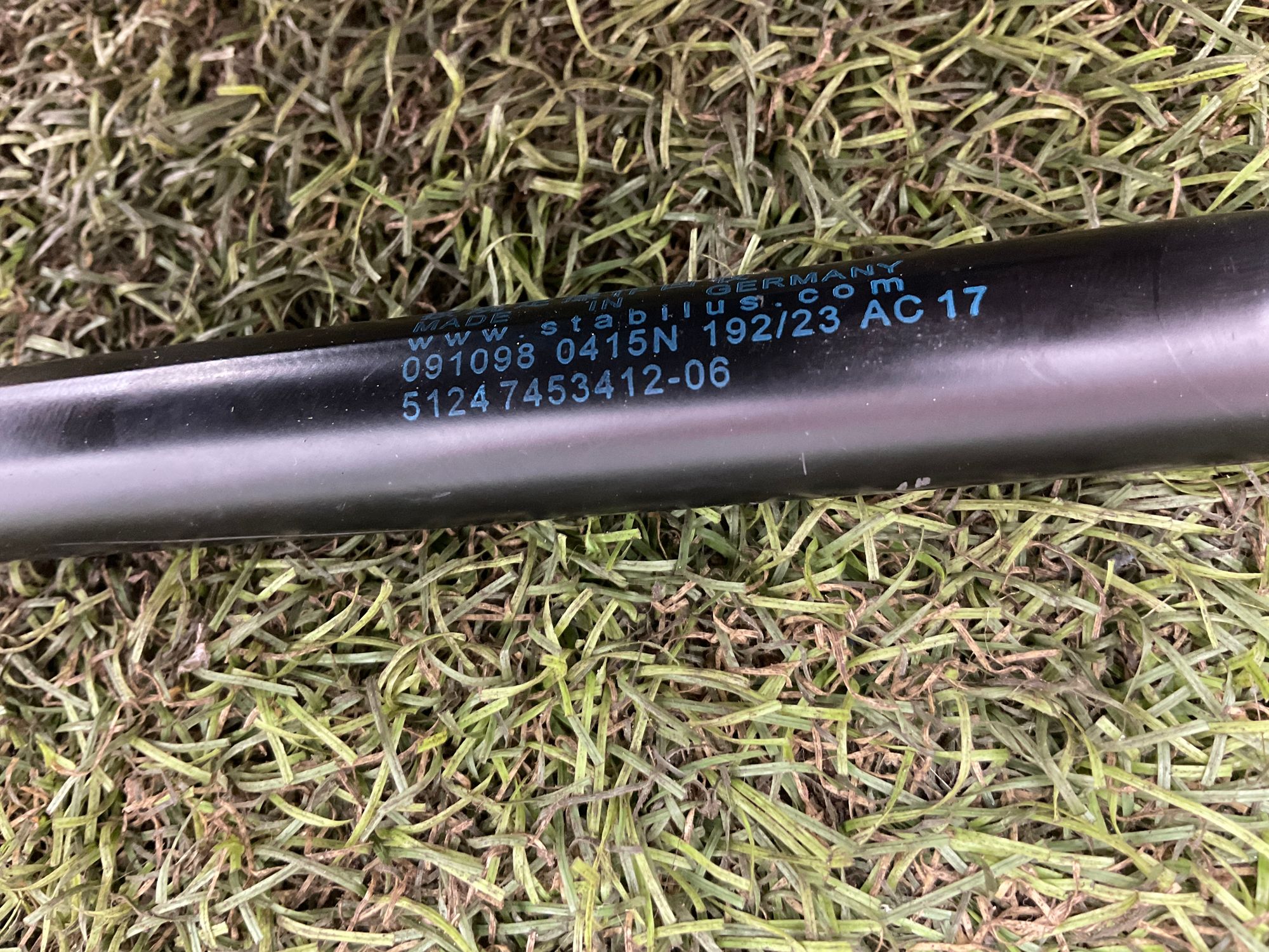 Амортизатор крышки багажника BMW M3, G81 2023, 1000 рублей, Москва