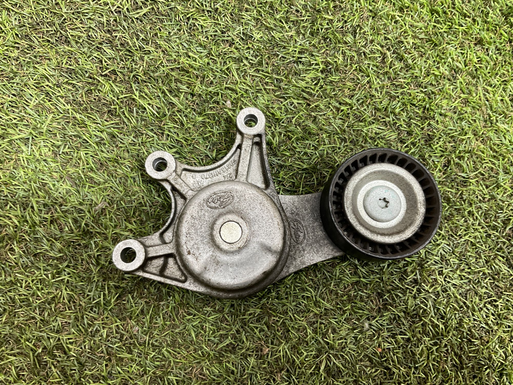 Механический натяжитель ремня BMW 5 серия, F10/F11/F07 рестайлинг N20, 2000 рублей, Москва