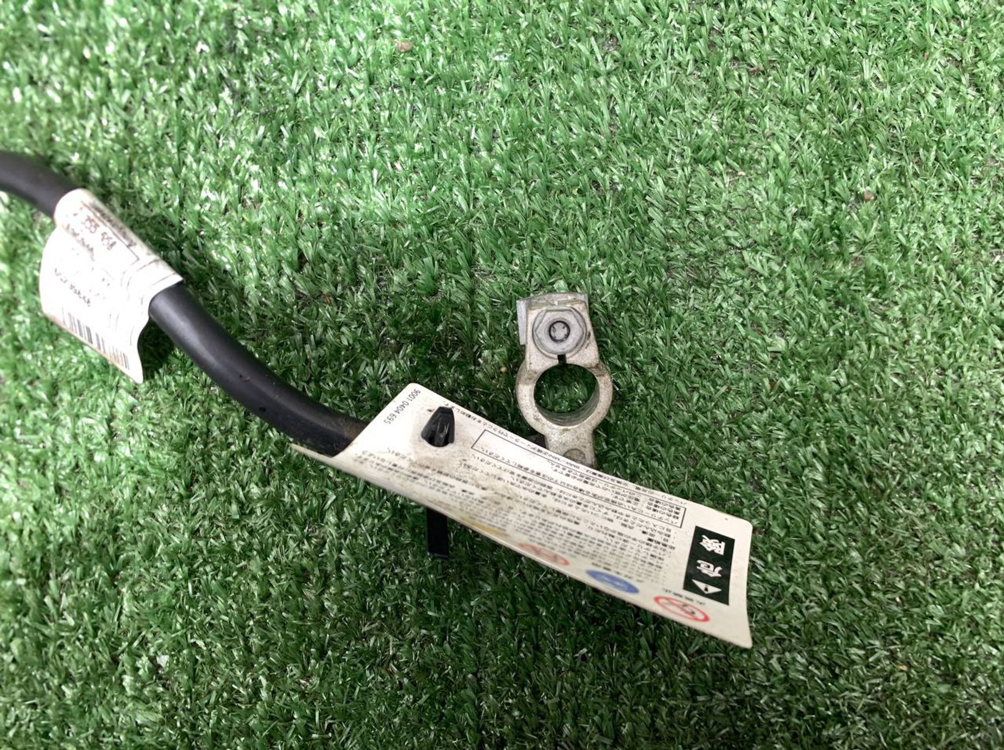 https://ycs.partsauto.market/partsauto-images/thmbs/userImages/h353NjtZg3VDP19b5HMt7LlpbQ93/part/c5432dfa-540e-4680-873b-95ffe8049cb9_1730469995470.jpg