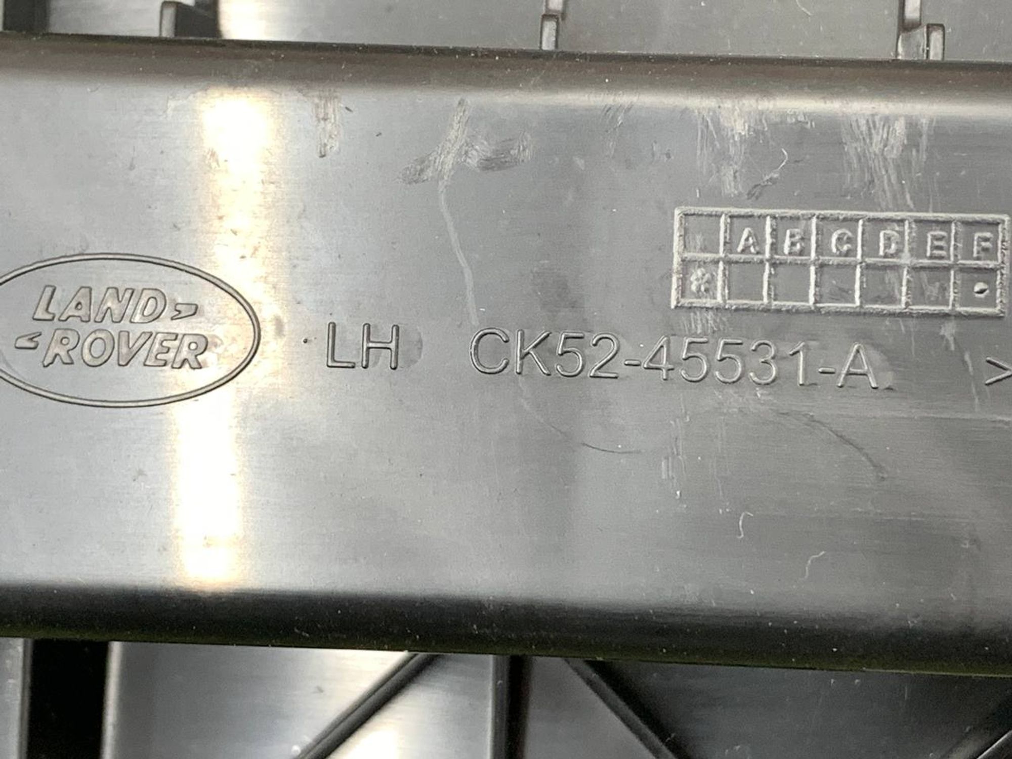 https://ycs.partsauto.market/partsauto-images/thmbs/userImages/h353NjtZg3VDP19b5HMt7LlpbQ93/part/c55149c6-accf-4a22-a53f-ff4a0113785f_1713953807200.jpg